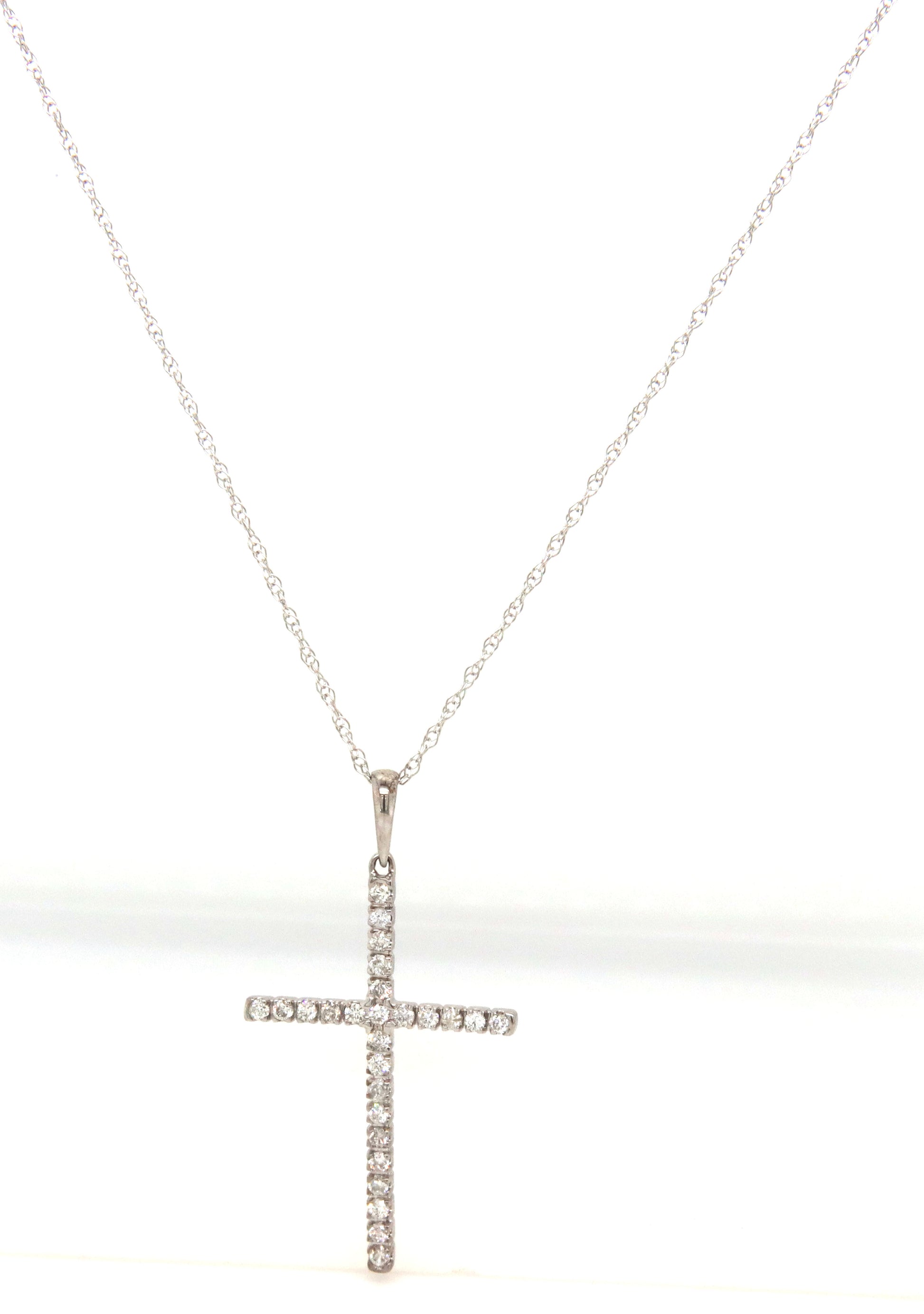 10kt White gold 0.35ctw diamond cross pendant on chain