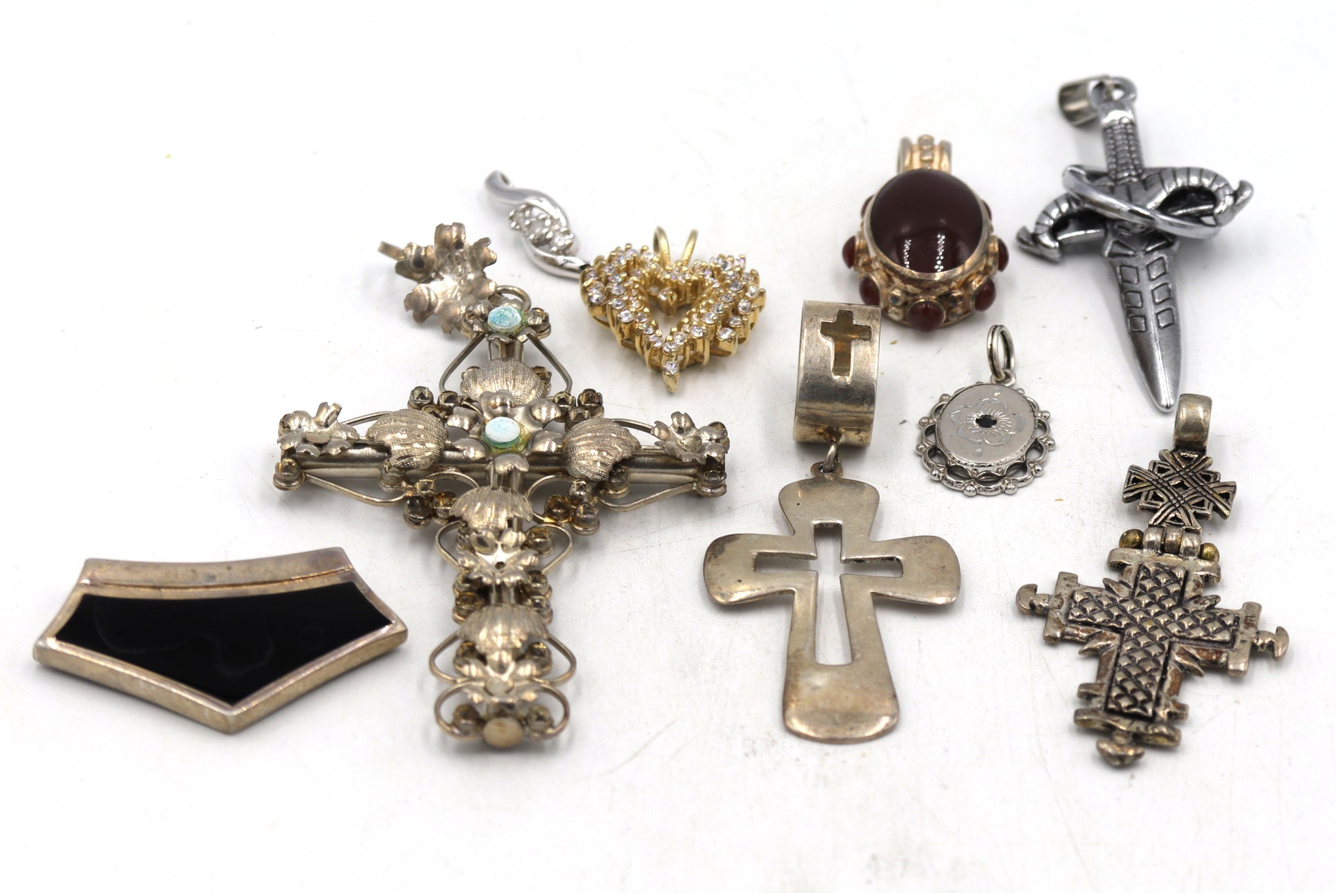 Group lot of Vintage 925 sterling silver pendants