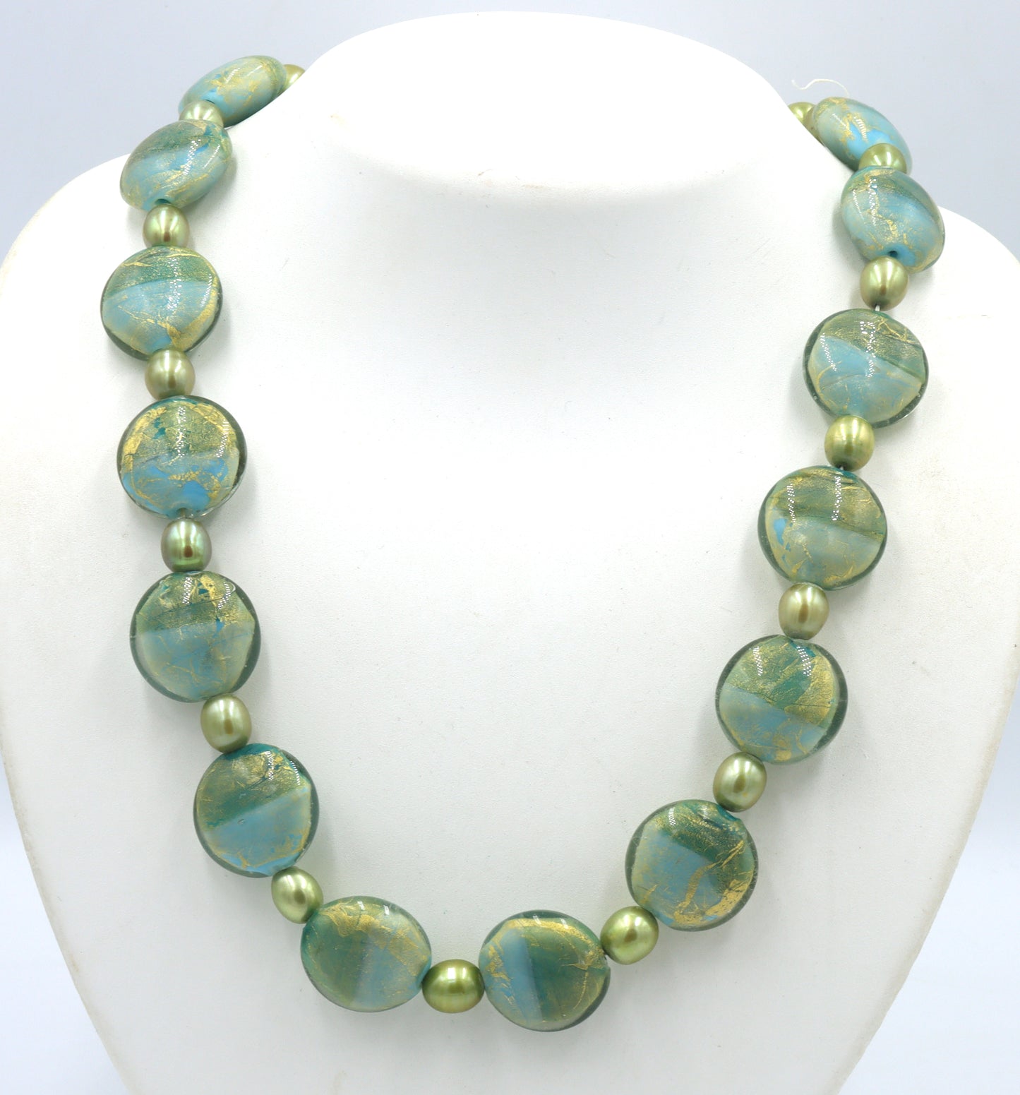 Satin glass bead and pearl necklace