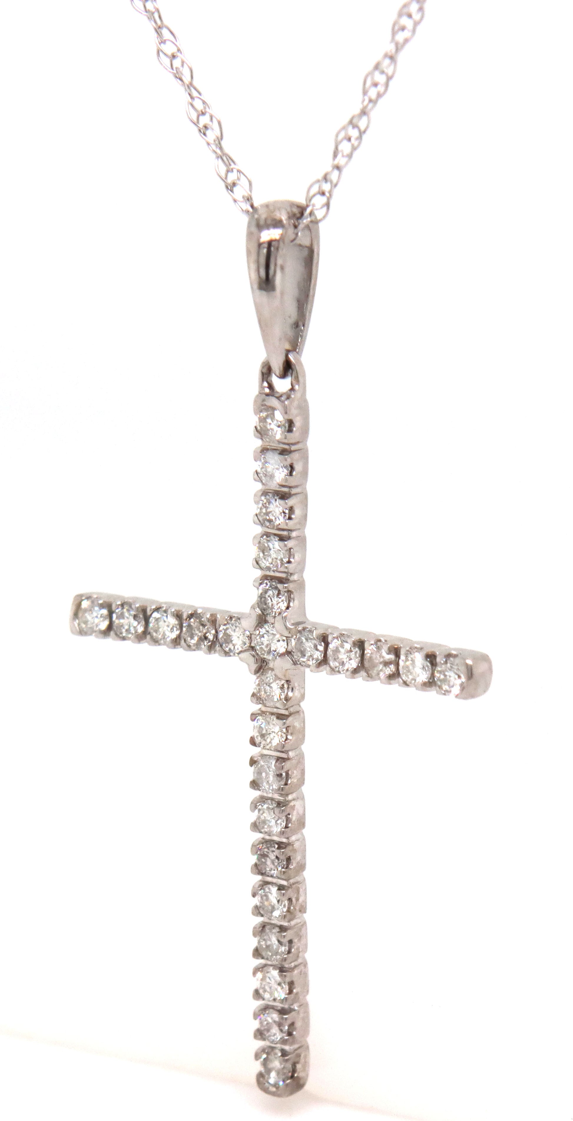 10kt White gold 0.35ctw diamond cross pendant on chain