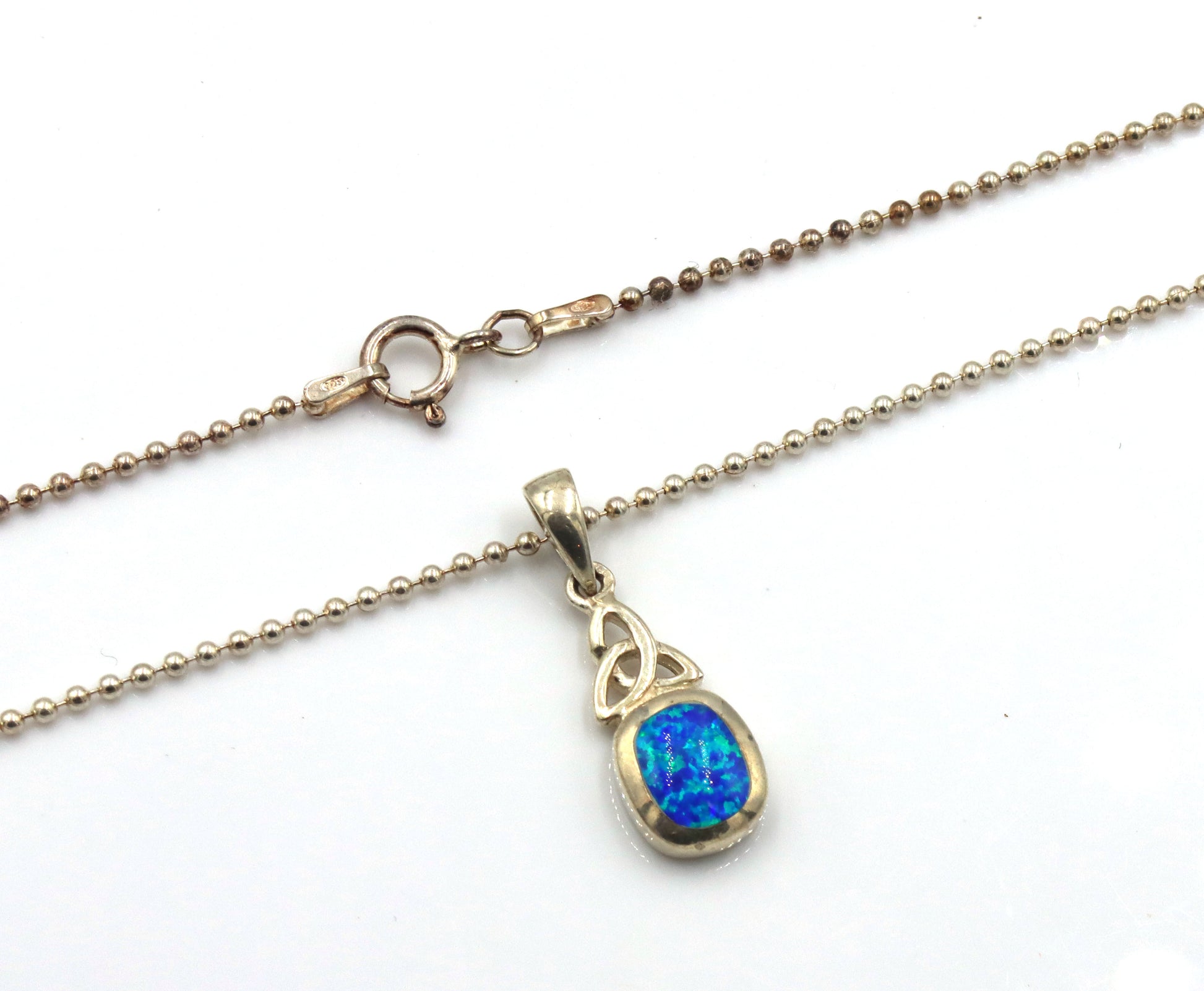 Group lot of 7 vintage 925 sterling silver pendants on chain necklaces