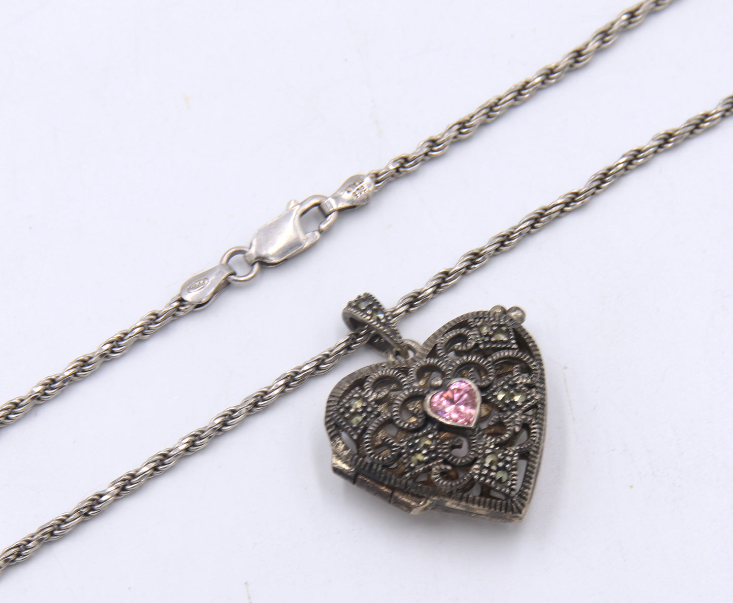 Lot of 2 Vintage 925 Sterling Silver Necklaces