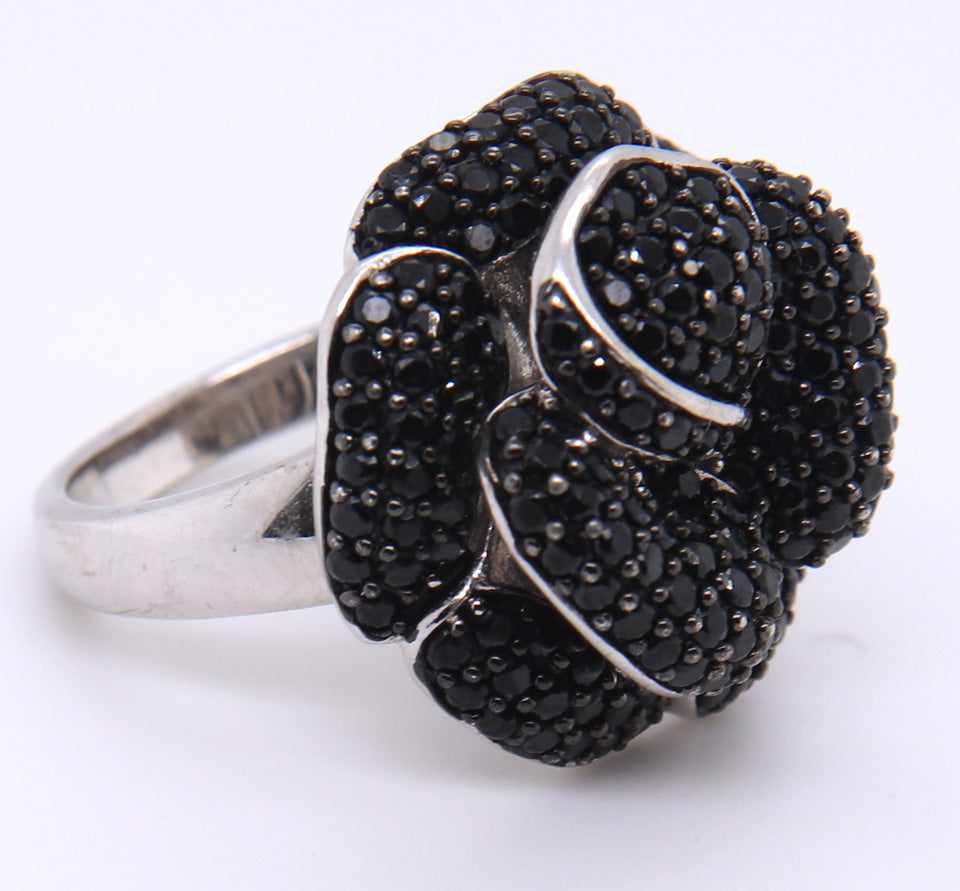 925 Sterling Silver Black Cubic Zirconia Flower Design Ring