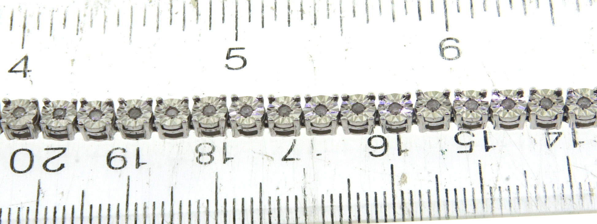 925 	Sterling Silver Cubic Zirconia Tennis Bracelet