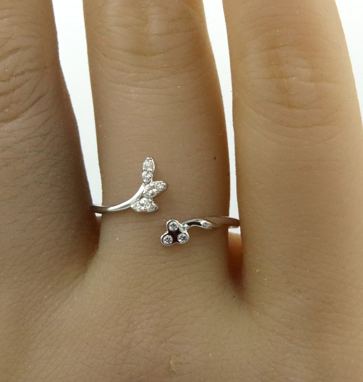 14kt White gold diamond leaf flower open ring