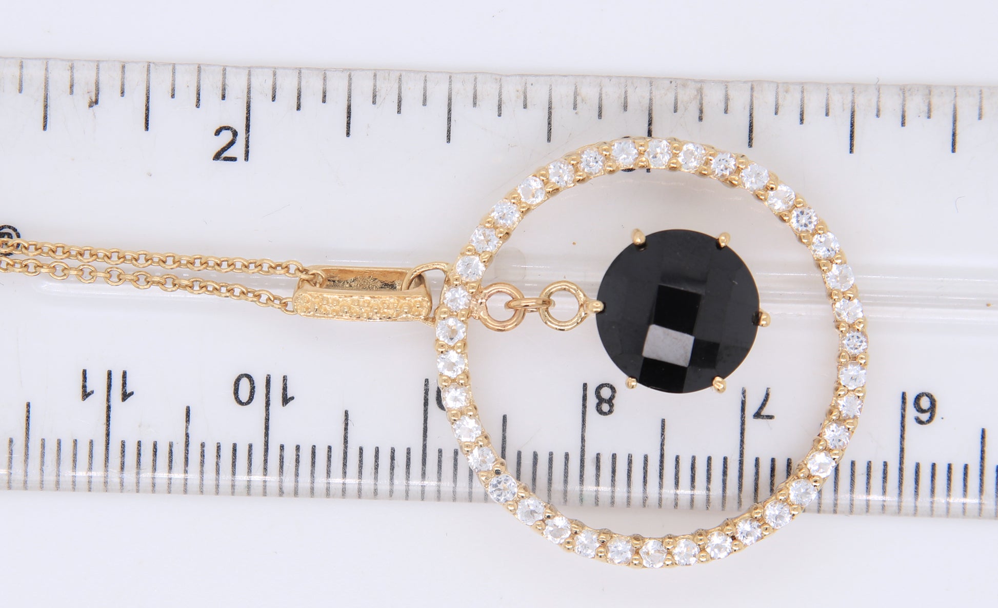 10KT Yellow Gold Garnet In Crystal Circle Necklace