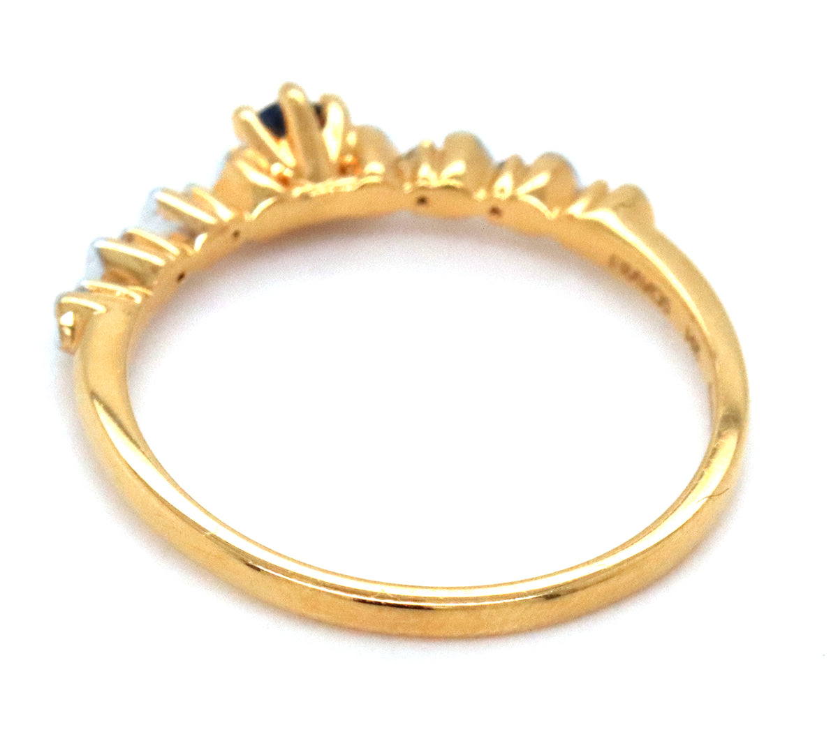 14kt Two tone gold 0.04ctw diamond and sapphire stackable band
