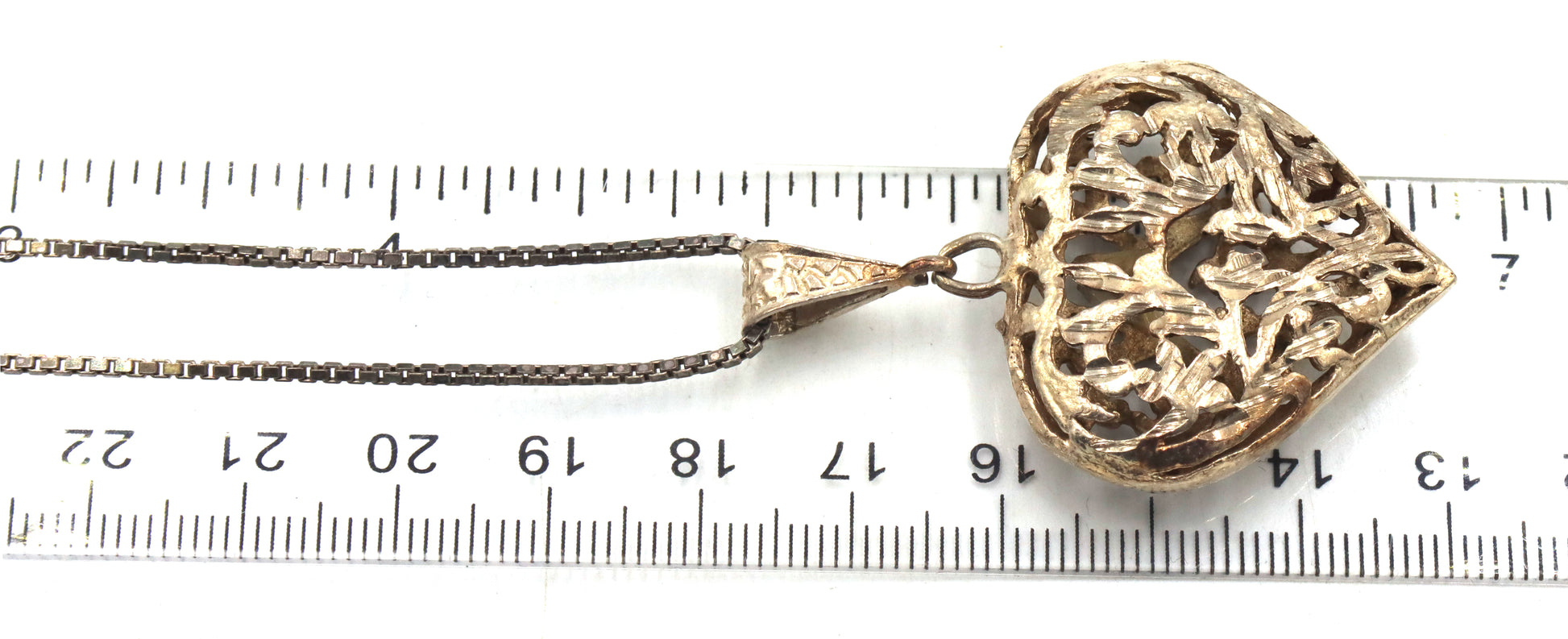 Group lot of 4 vintage 925 sterling silver necklaces