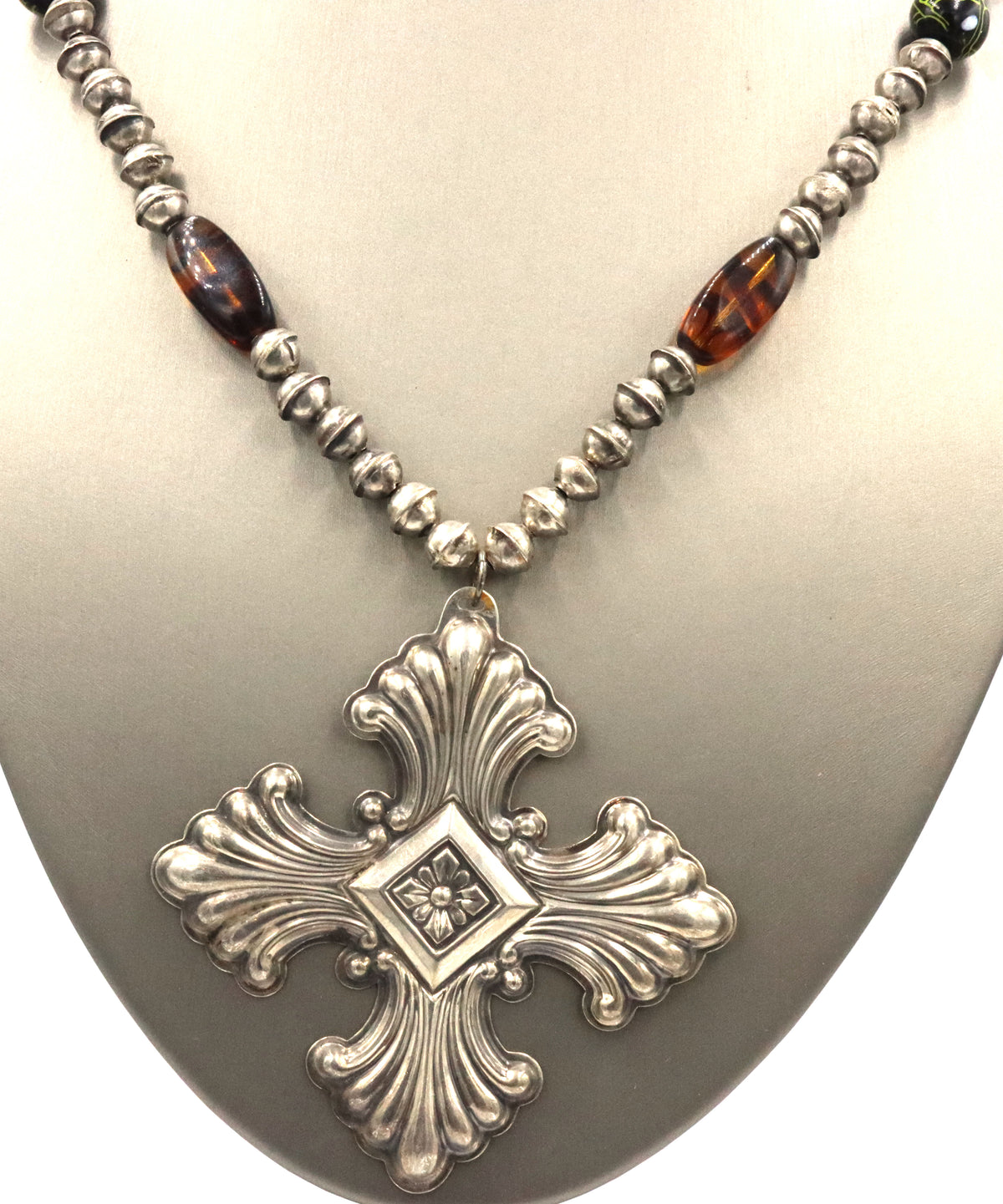 925 Sterling Silver 1973 Reed & Barton Large Cross Pendant  With Silver beads Necklace