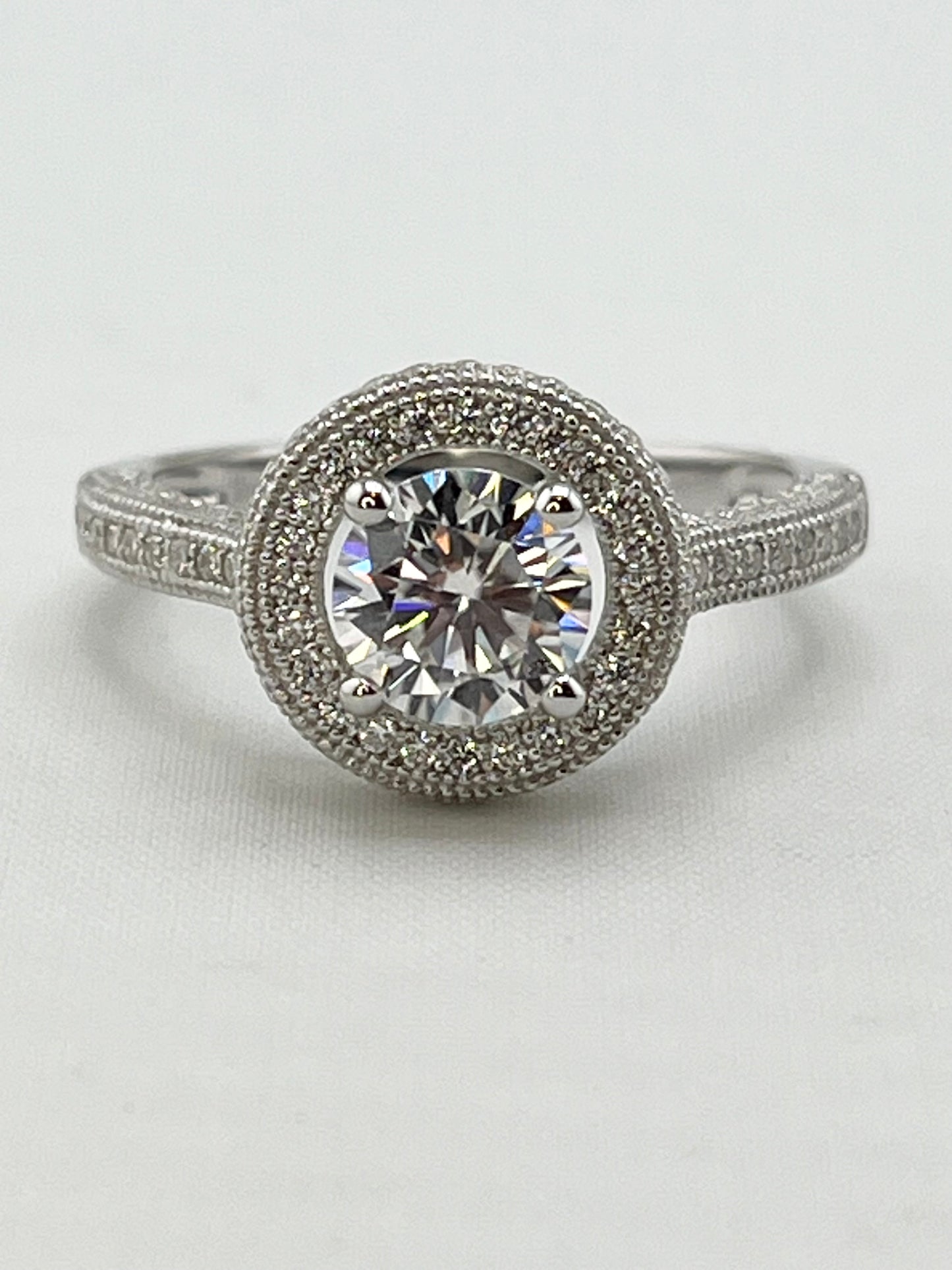 925 Sterling Silver TW One Carat Brilliant Cut Moissanite Halo Engagement Ring