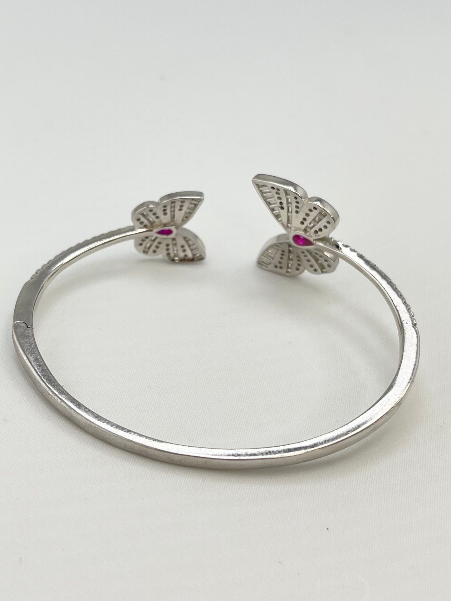 925 Sterling Silver Stunning Twin Butterfly Cuff With Baguette And Round Rhinestone Cuff Bracelet