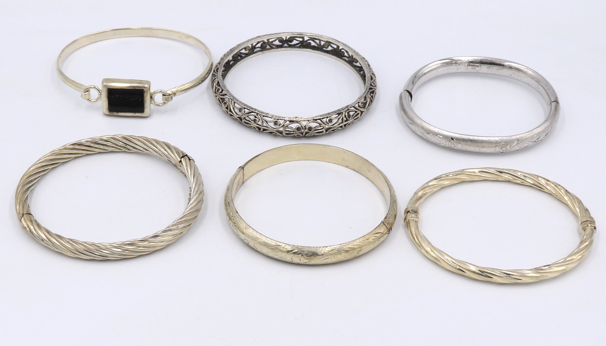Group lot of vintage 925 sterling silver bangles