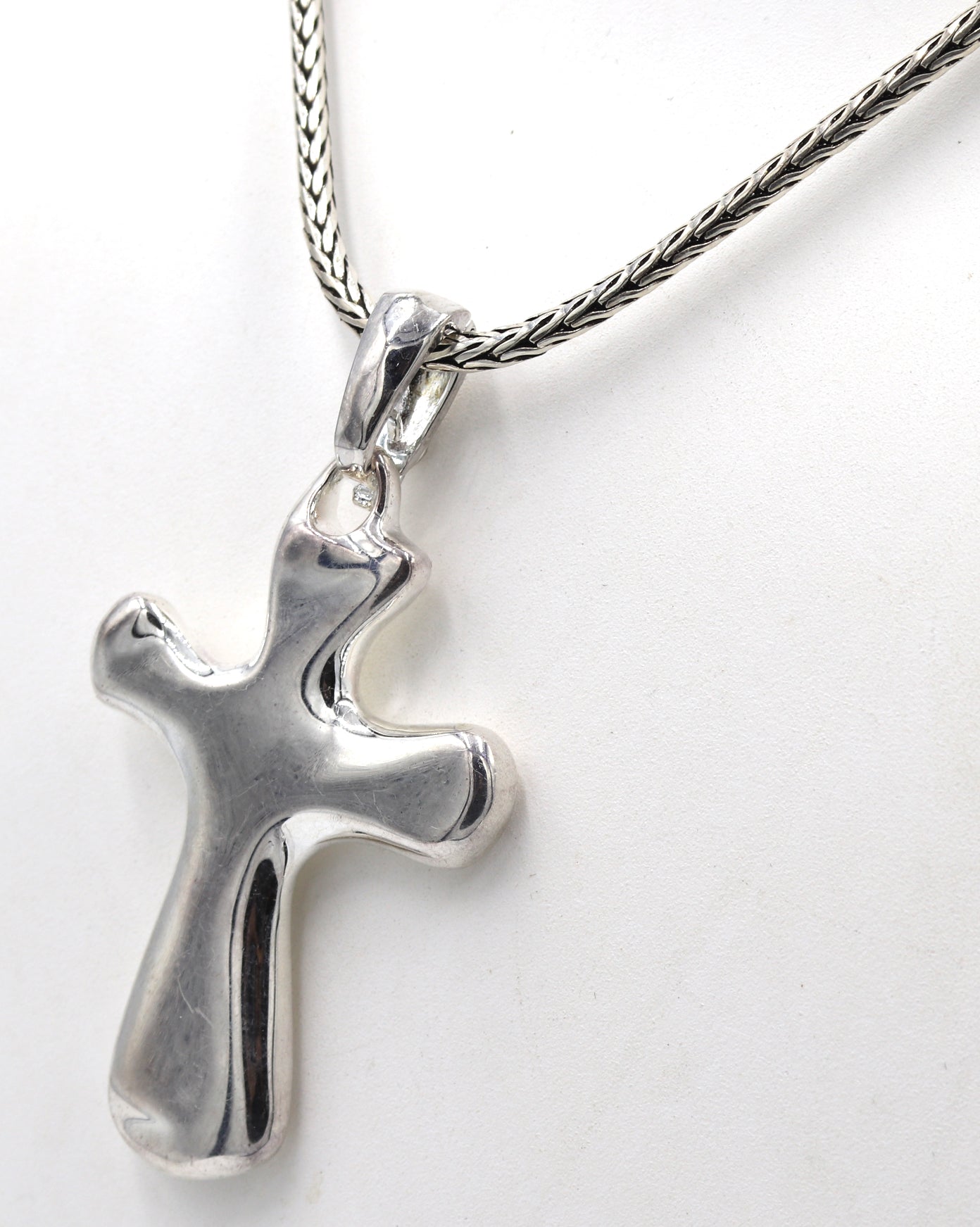 925 Sterling silver signed cross pendant on Byzantine chain necklace