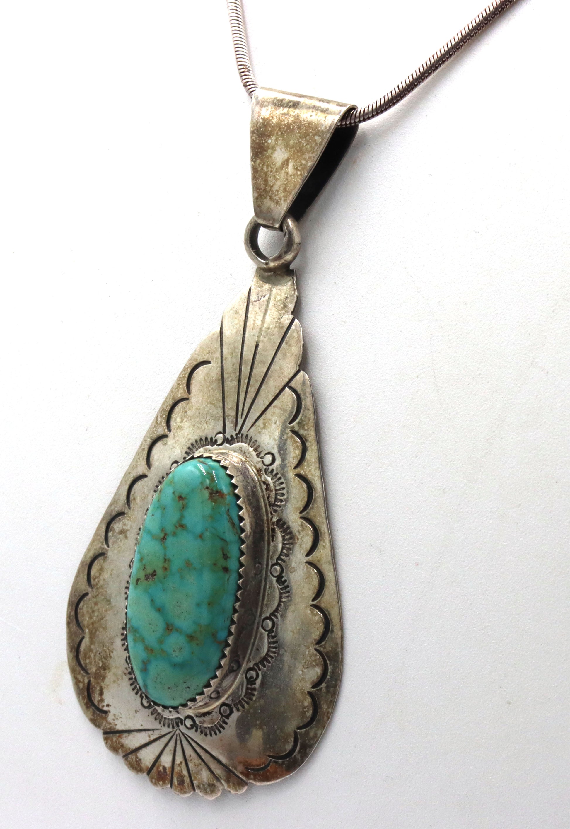 925 Sterling Silver Large Vintage Native Amewrican Turquoise Pendant with Italian Chain