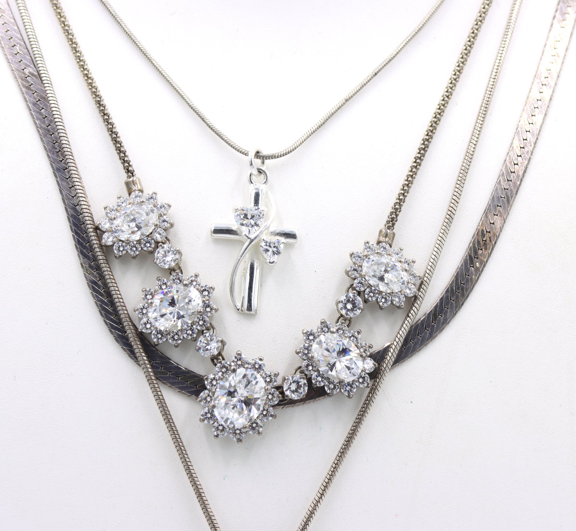Group lot of 4 Vintage 925 sterling silver necklaces