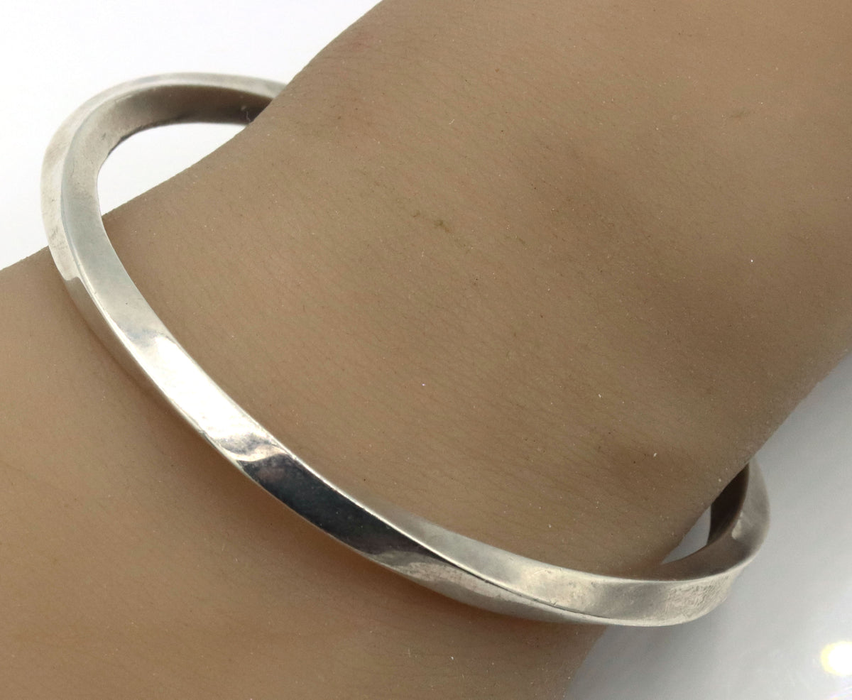 Tiffany & Co bangle in 925 sterling silver