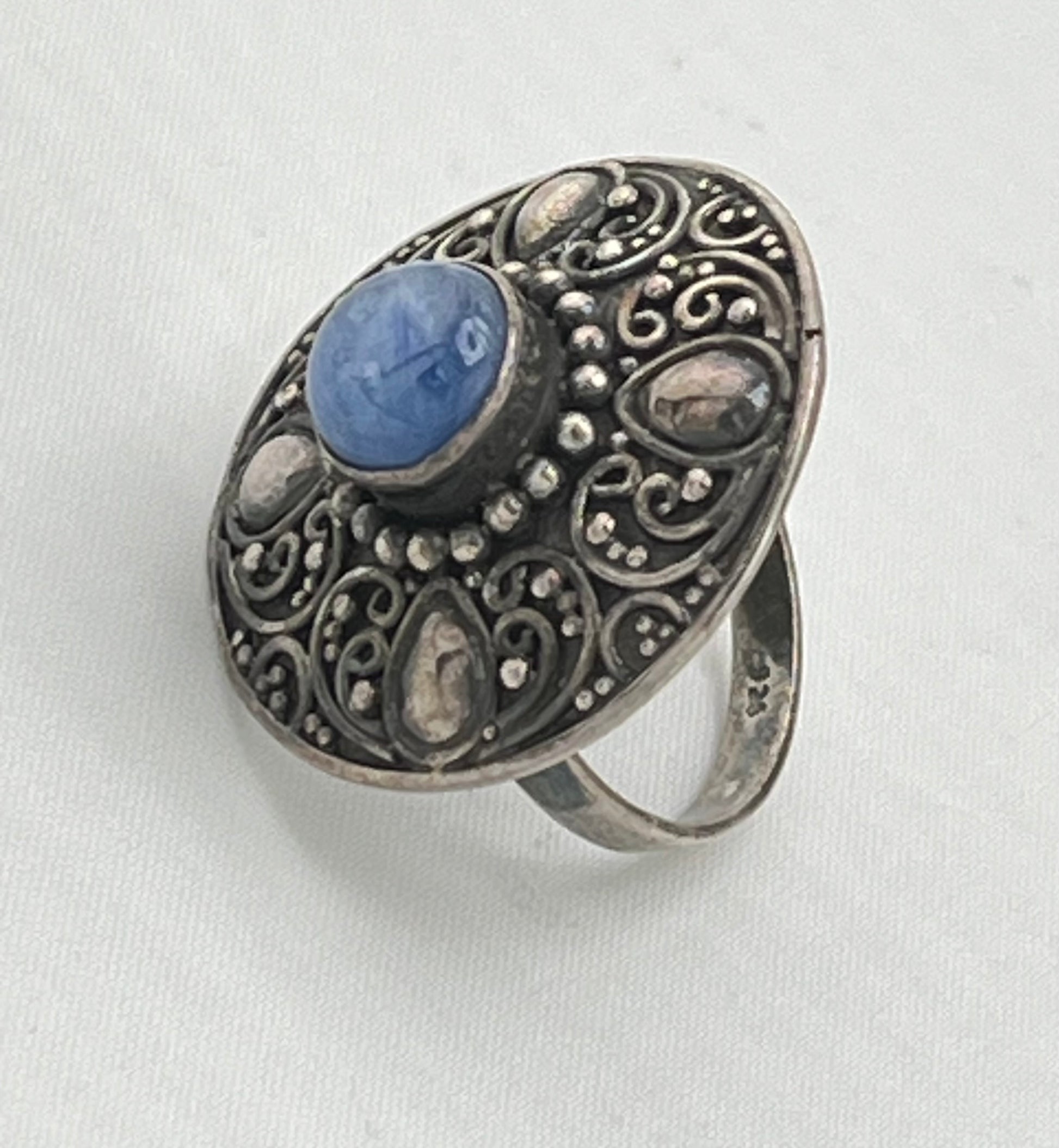 925 Sterling Silver Vintage Etruscan Revival Design Blue Opal Ring