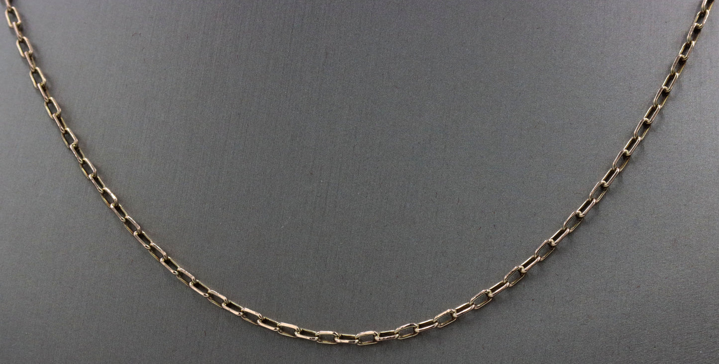 14kt Yellow gold oval link chain necklace