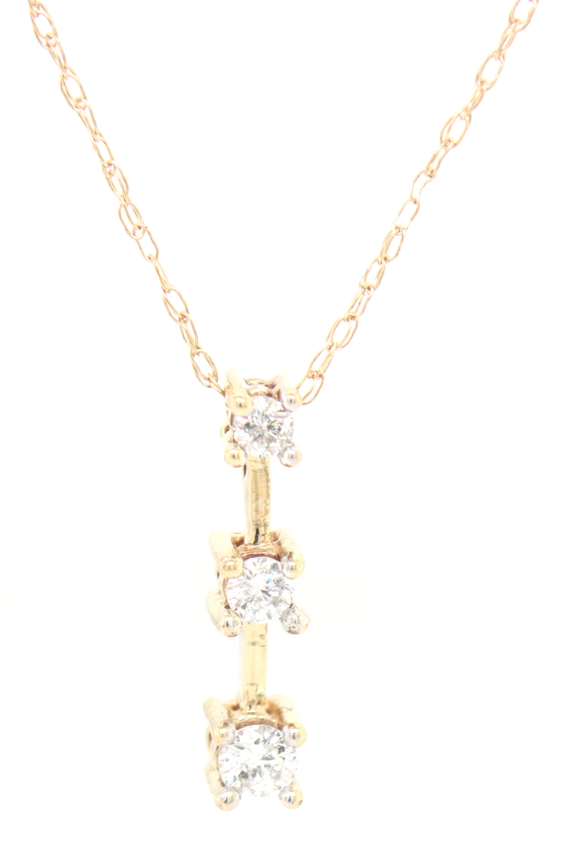 10kt Yellow gold 0.20ctw 3 stone diamond bar pendant on chain