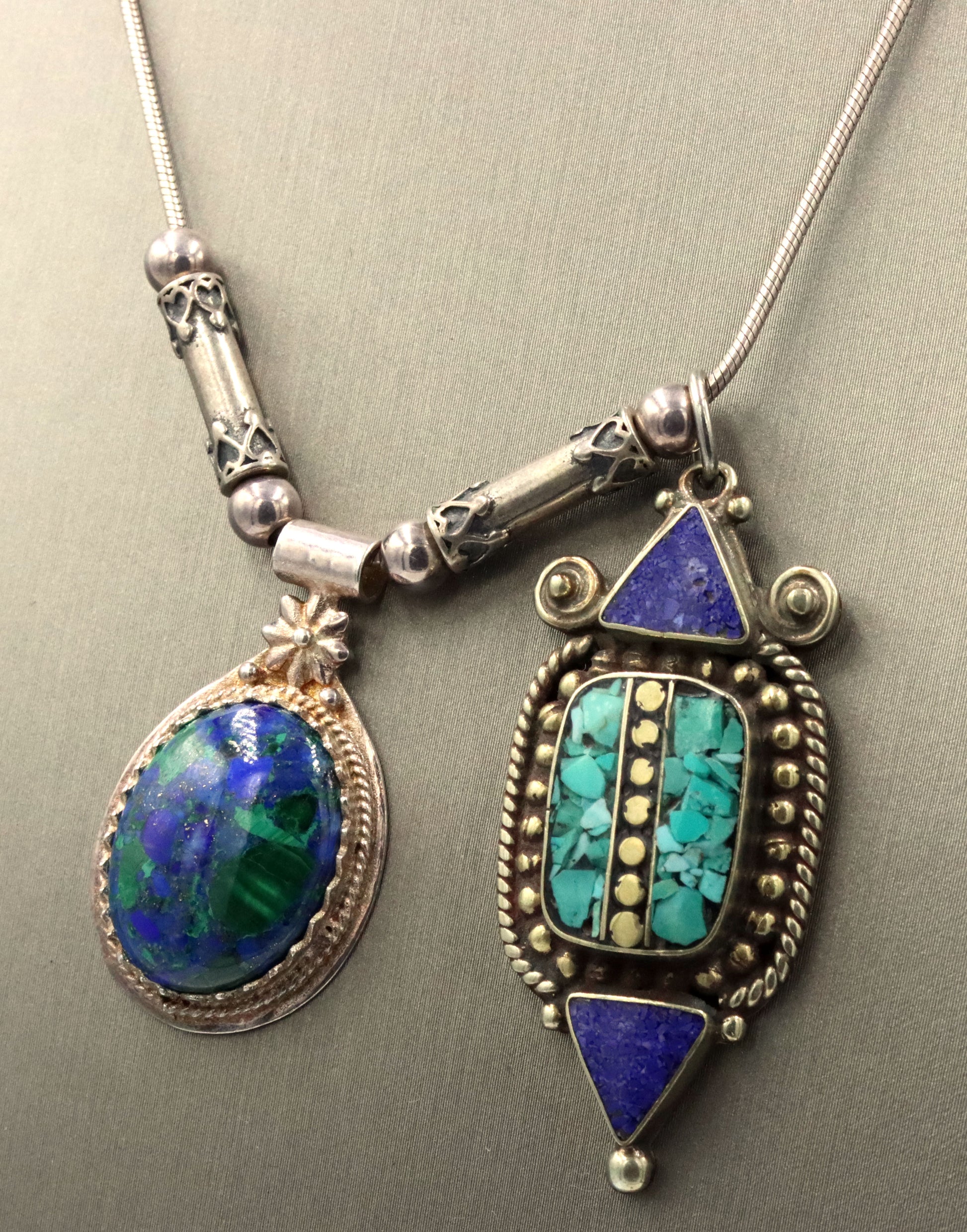 Vintage 925 sterling silver Turquoise and lapis pendant on chain