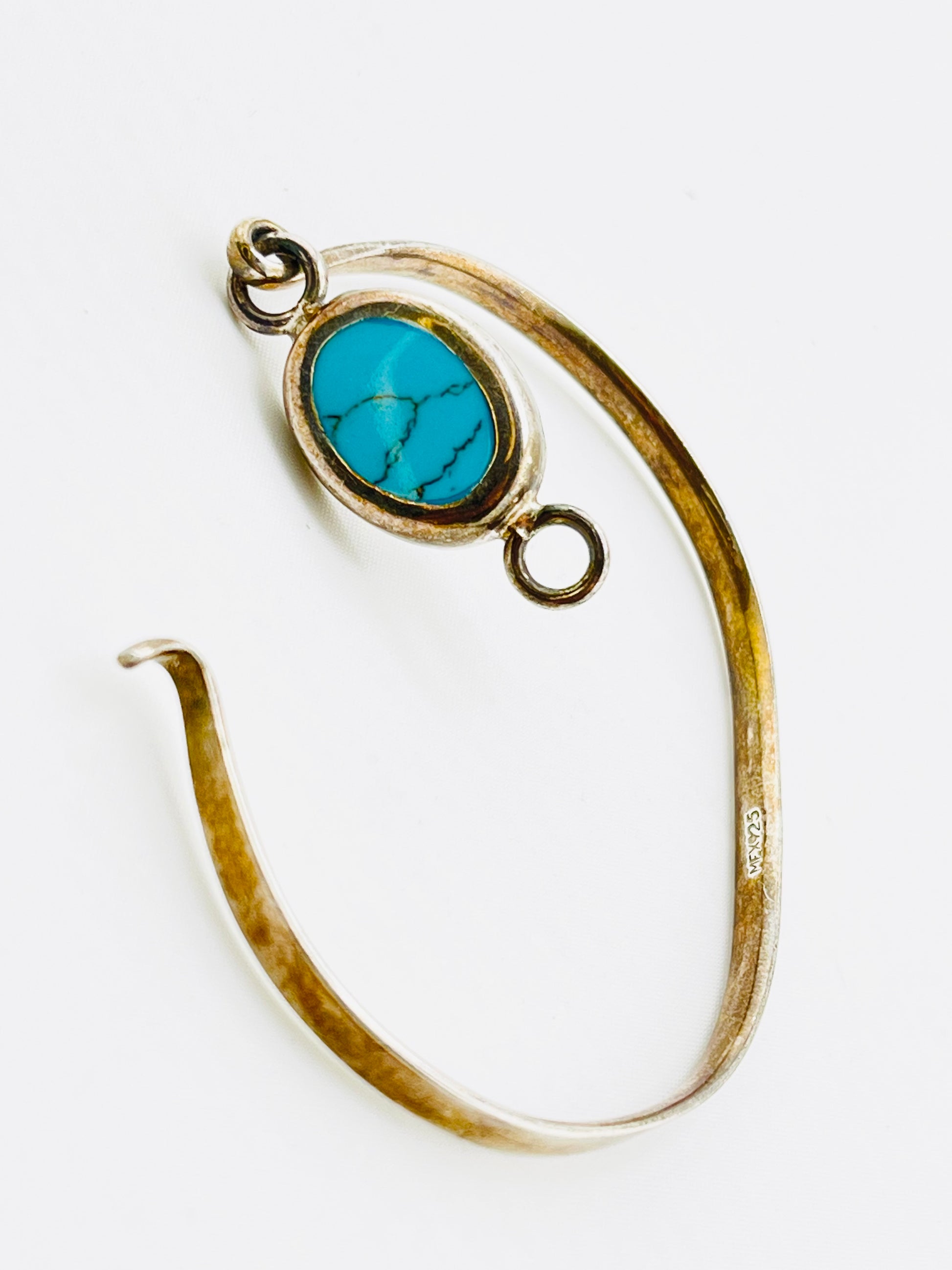 925 Sterling Silver Mexico Navajo-Style Handmade Natural Turquoise Center Cuff Bracelet