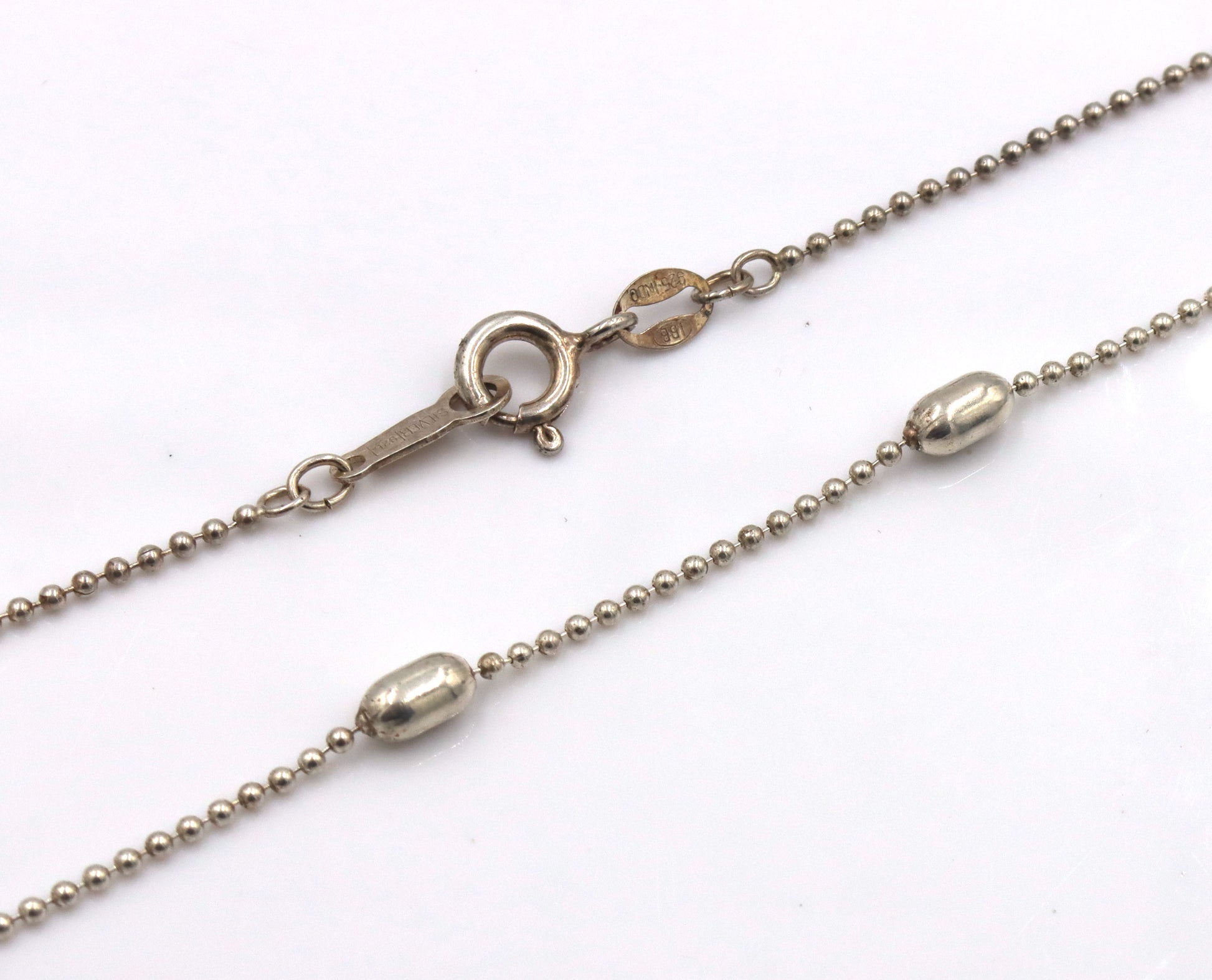 Group lot of 7 Vintage 925 sterling silver necklaces