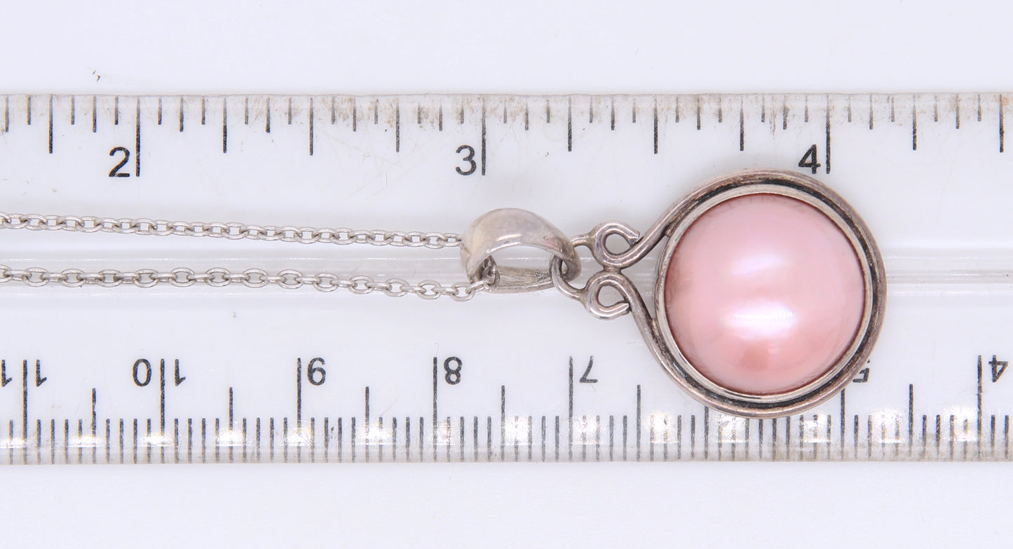 925 Sterling Silver Pink Pearl Pendant on Chain Necklace