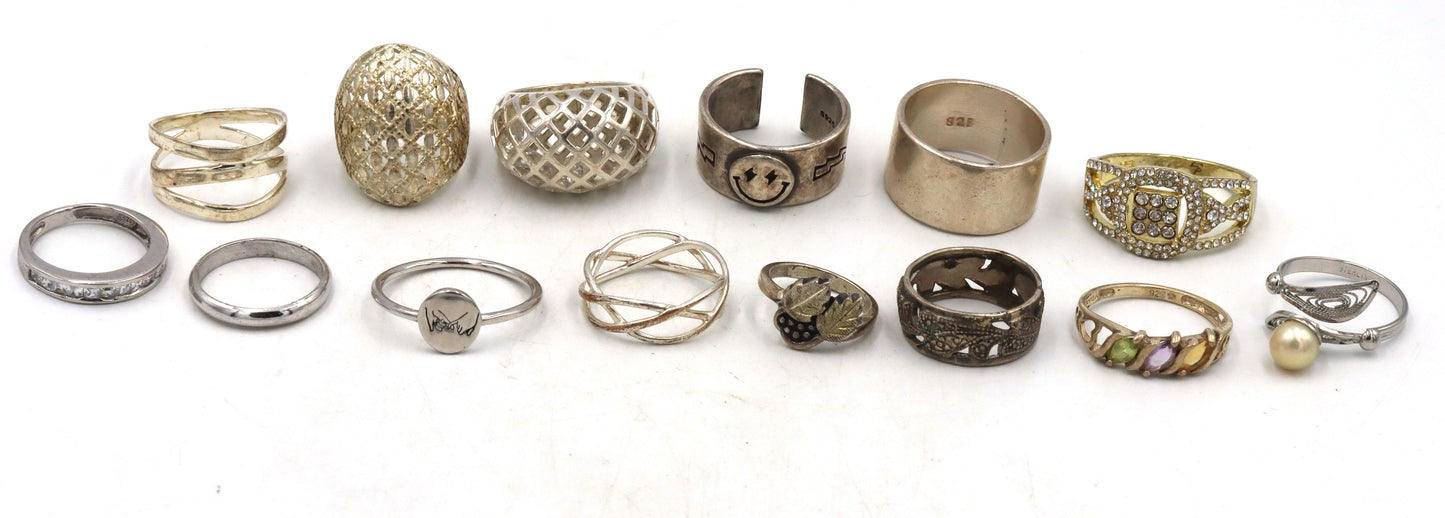Group lot of Vintage 925 sterling silver rings
