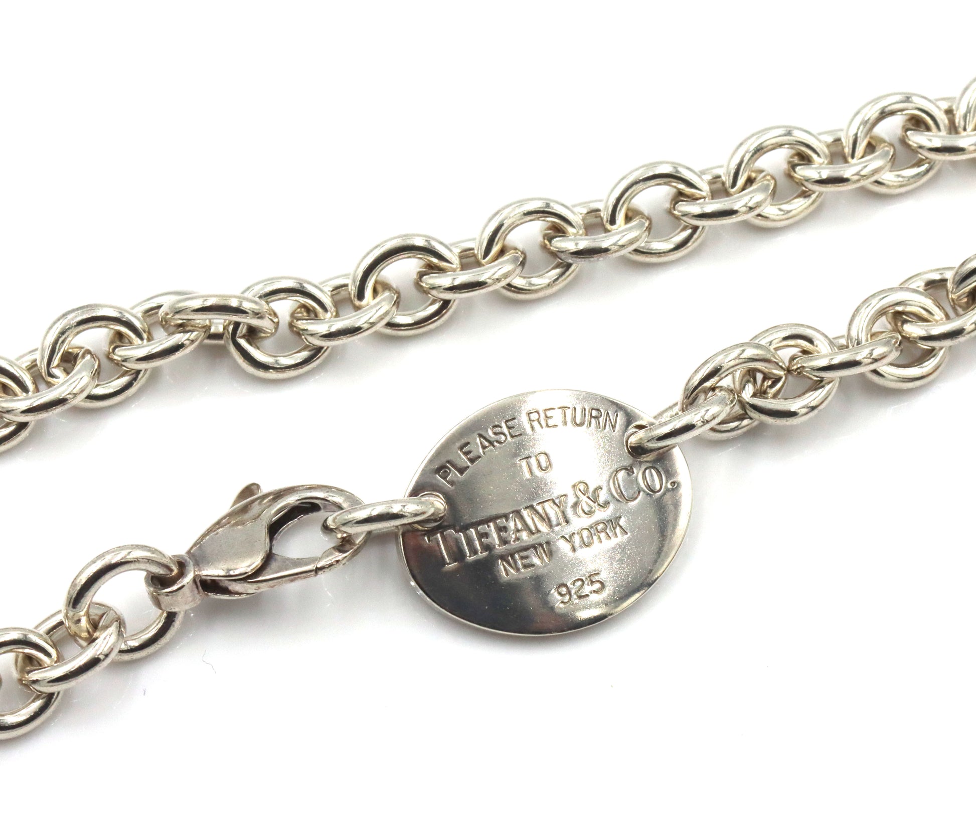 Tiffany & Co return to Tiffany oval tag necklace