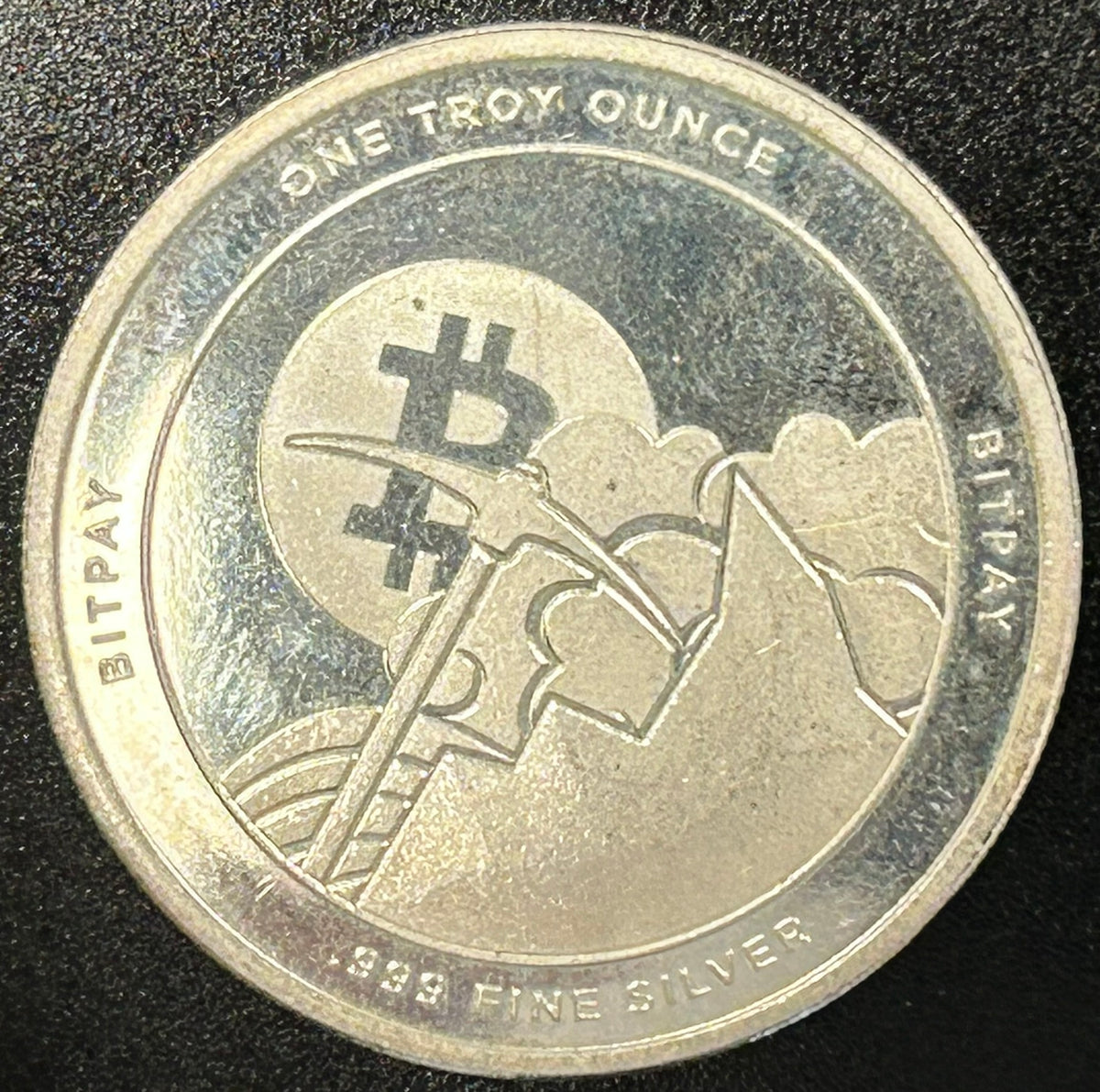 1 oz .999 Fine Silver Bitcoin Round