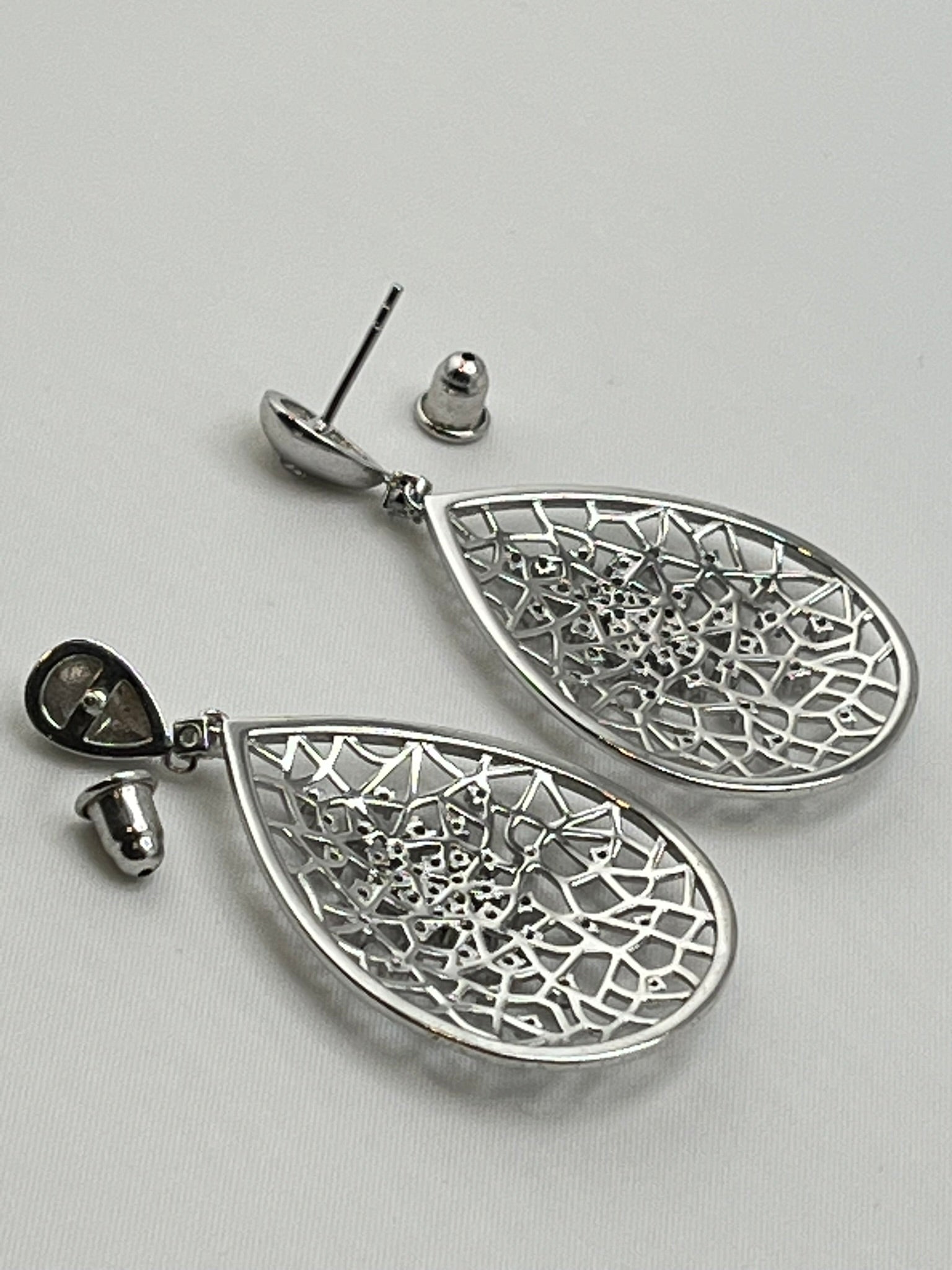 925 Sterling Silver Teardrop Filigree Web Design With Cubic Zircon Earrings