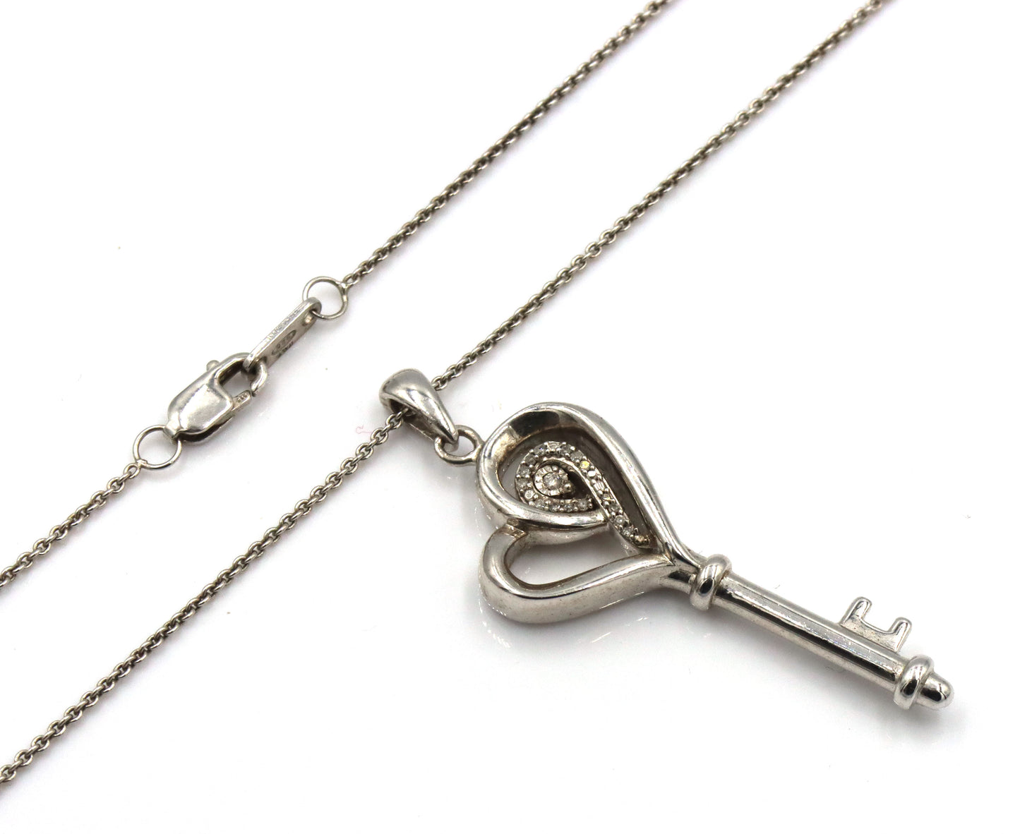 Group lot of 5 Vintage 925 sterling silver necklaces