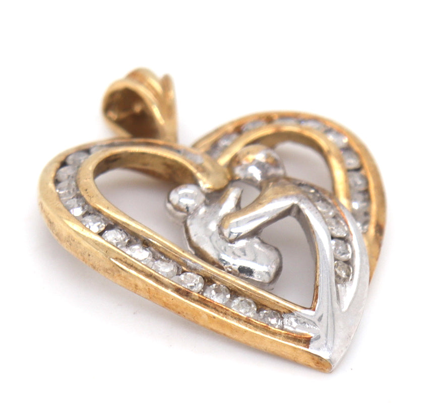 10kt Yellow gold heart shaped mother and baby pendant