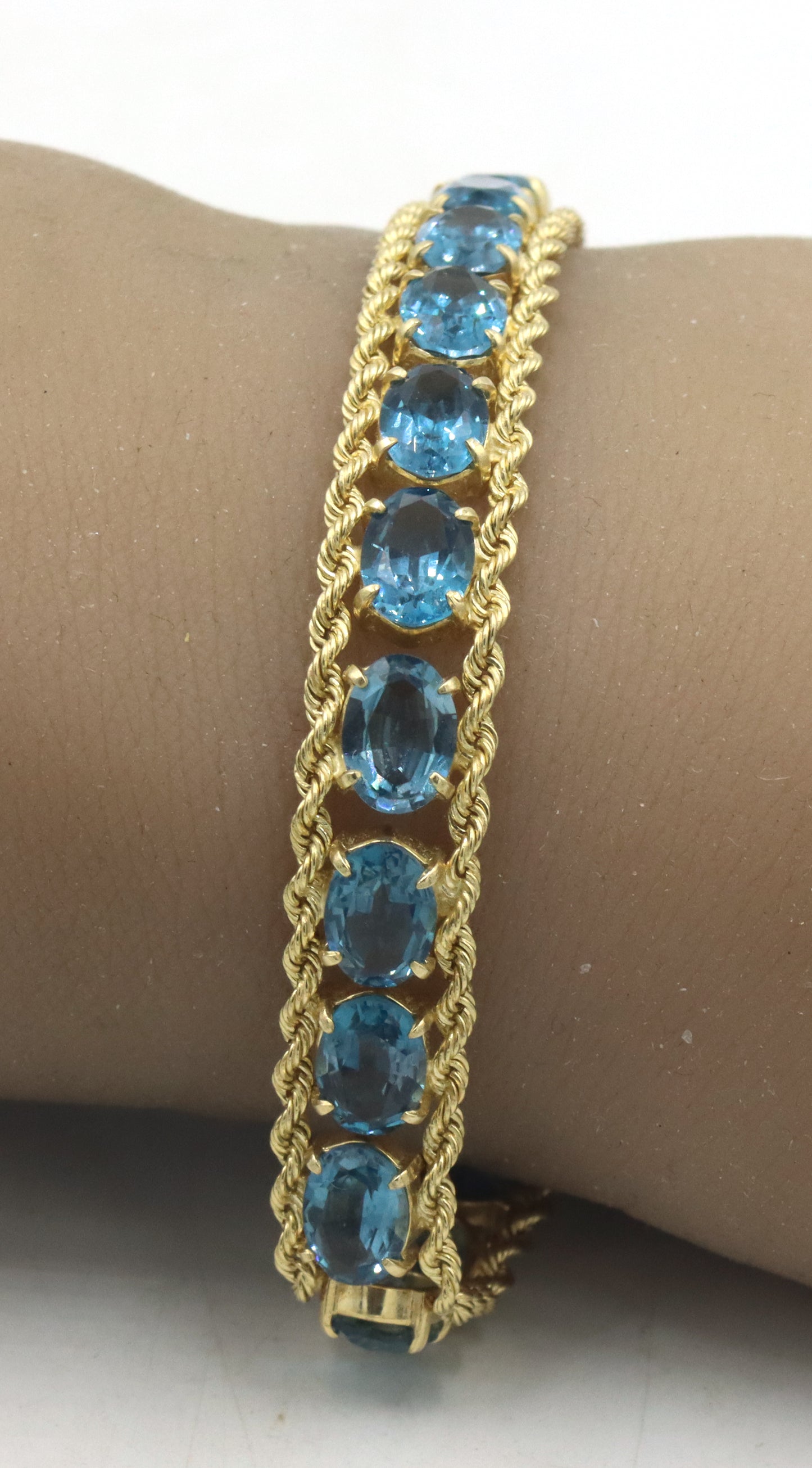 14kt Yellow gold blue topaz link rope bracelet