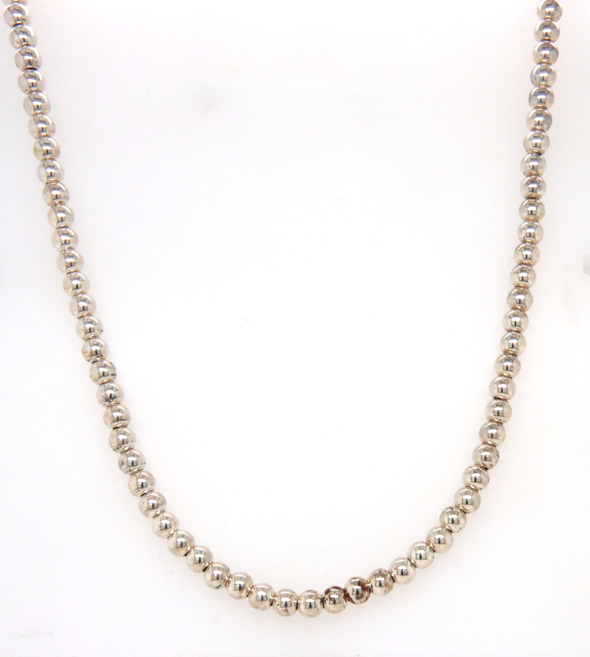 Tiffany & Co bead toggle necklace
