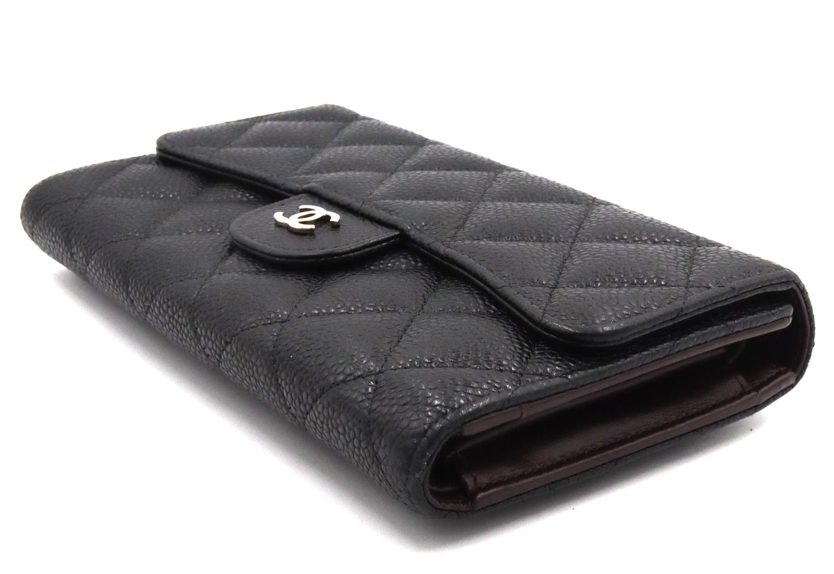 Chanel Caviar leather wallet