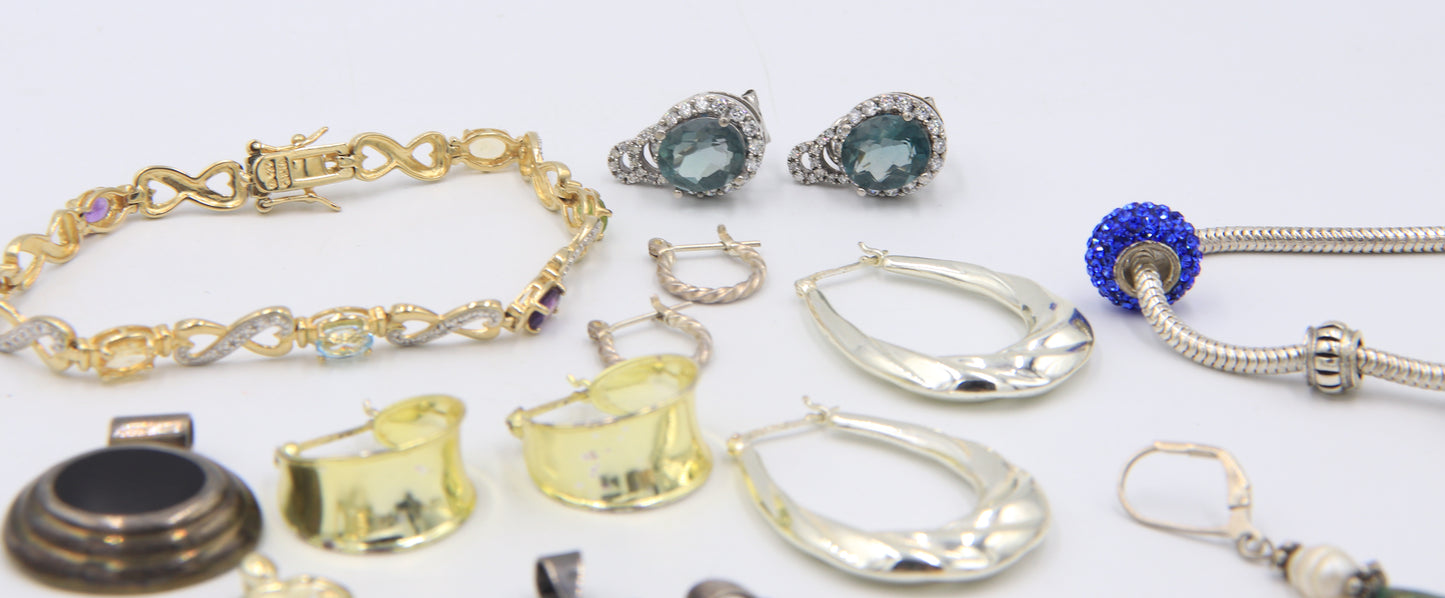 Group Lot of Vintage 925 Sterling Silver Miscellaneous Jewelry