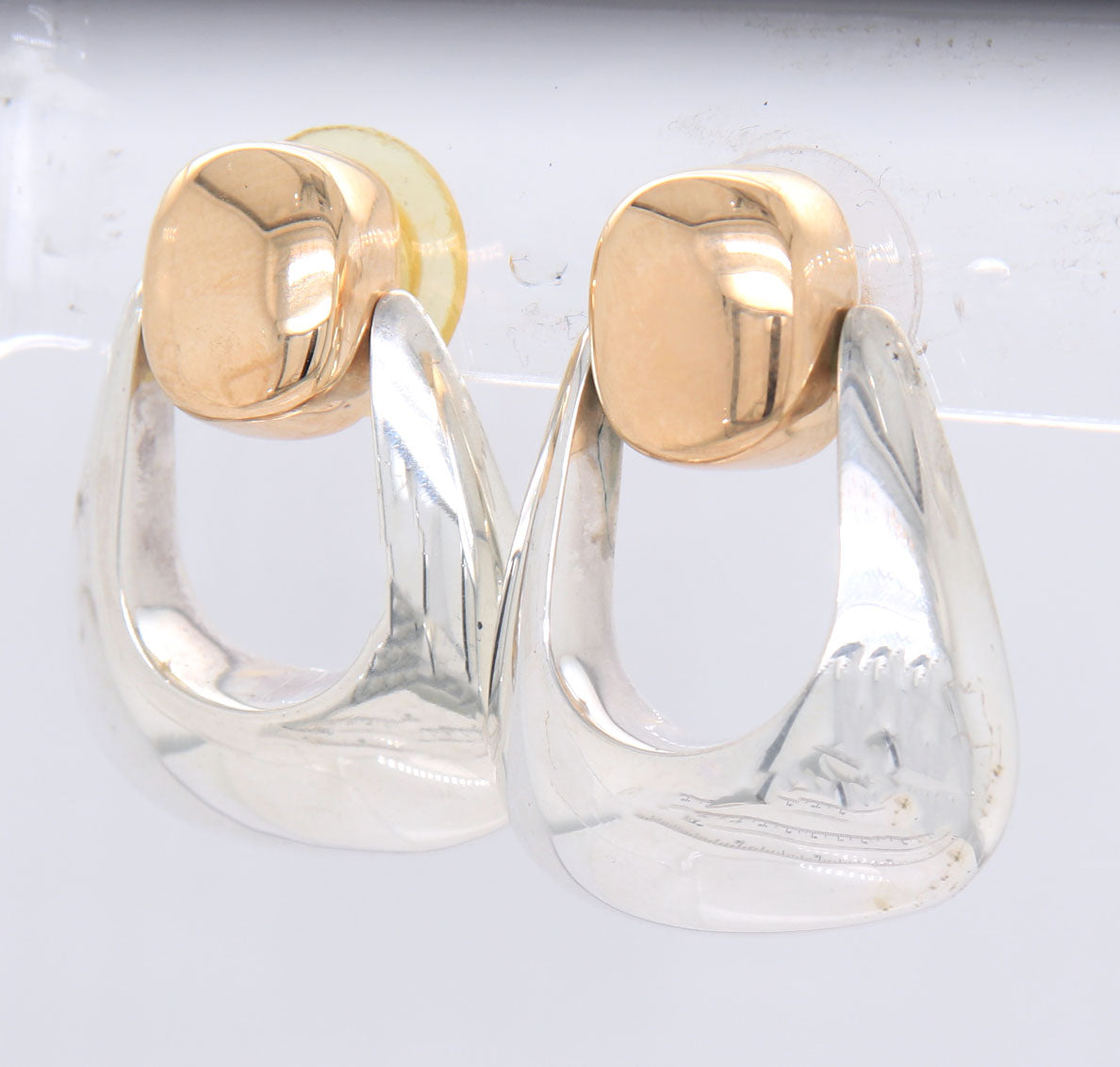 14kt White gold Bayanihan modernist post earrings