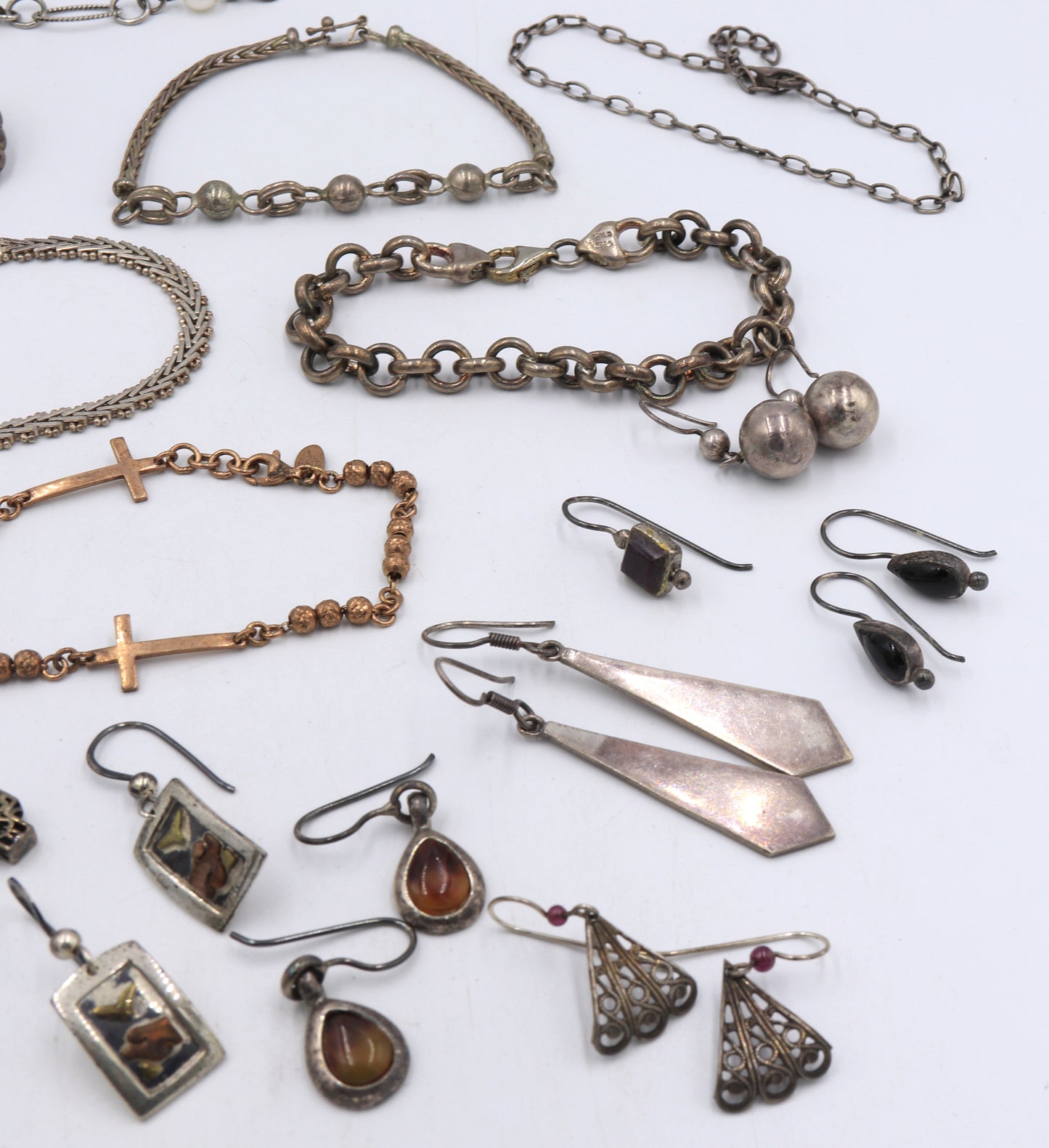 Group lot of Vintage 925 sterling silver miscellaneous jewellery