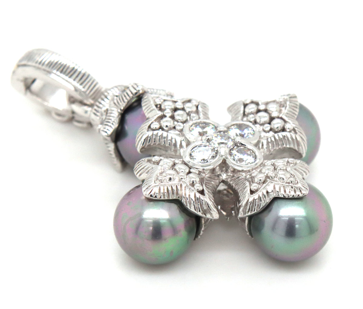 925 Sterling silver Judith Ripka grey pearl cross pendant