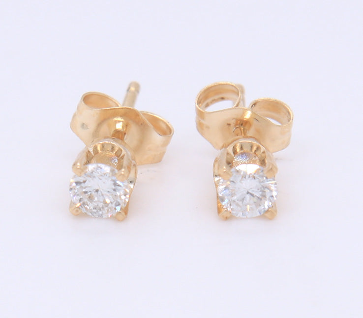 Brilliant Yellow Gold Diamond Stud Earrings