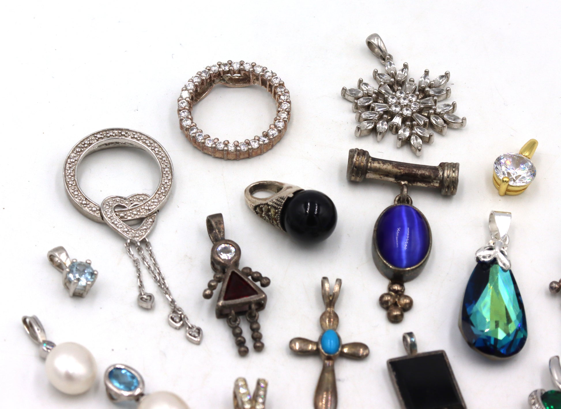 Group lot of Vintage 925 sterling silver pendants