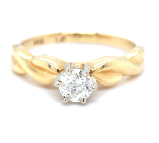 14kt Yellow gold round brilliant cut diamond ring