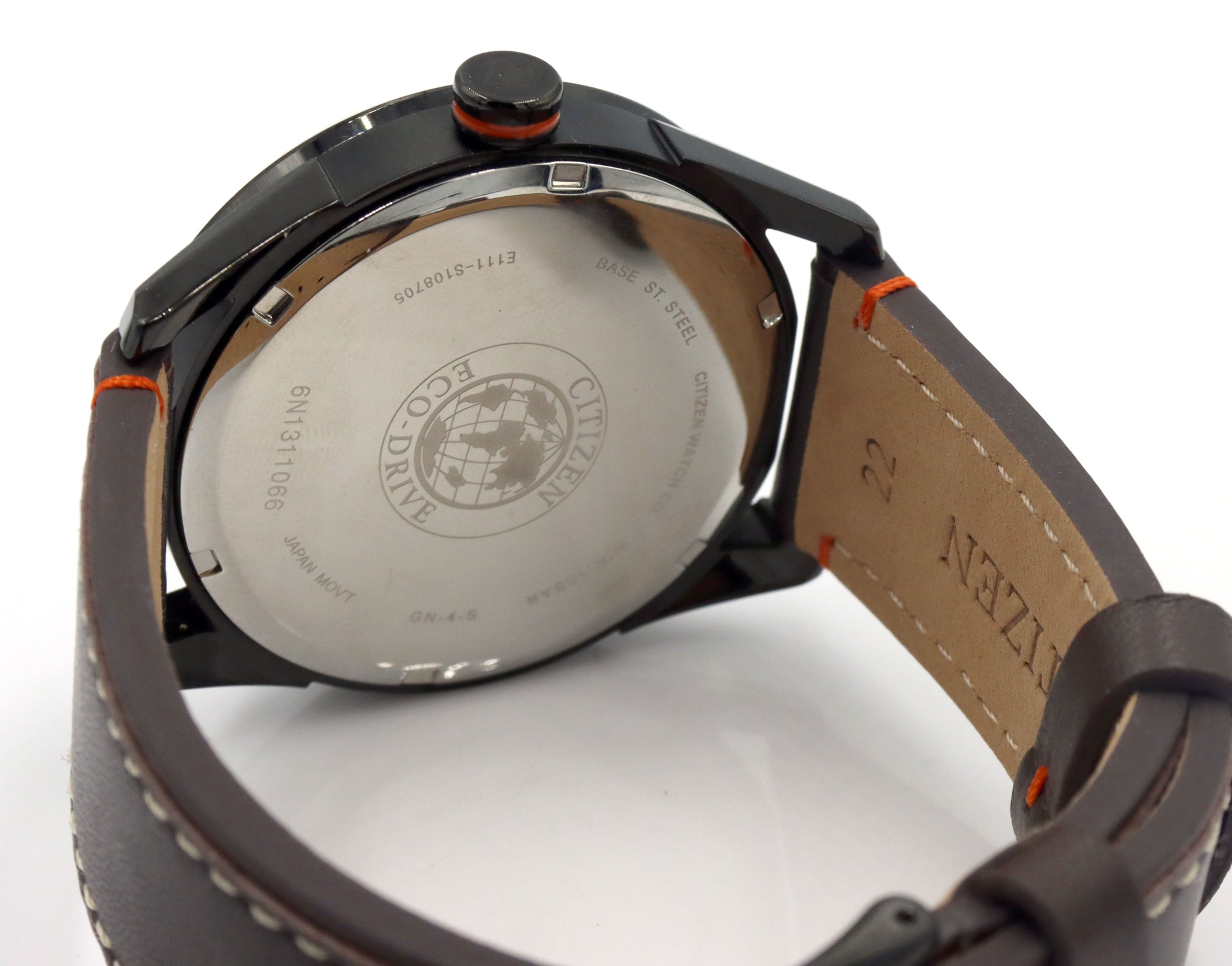 Citizen men's drive leather strap watch