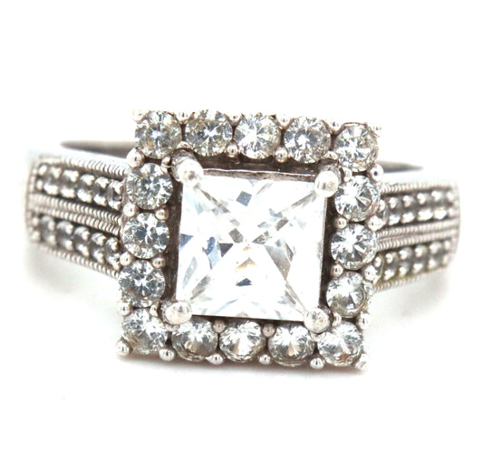 925 Sterling silver cubic zirconia ring
