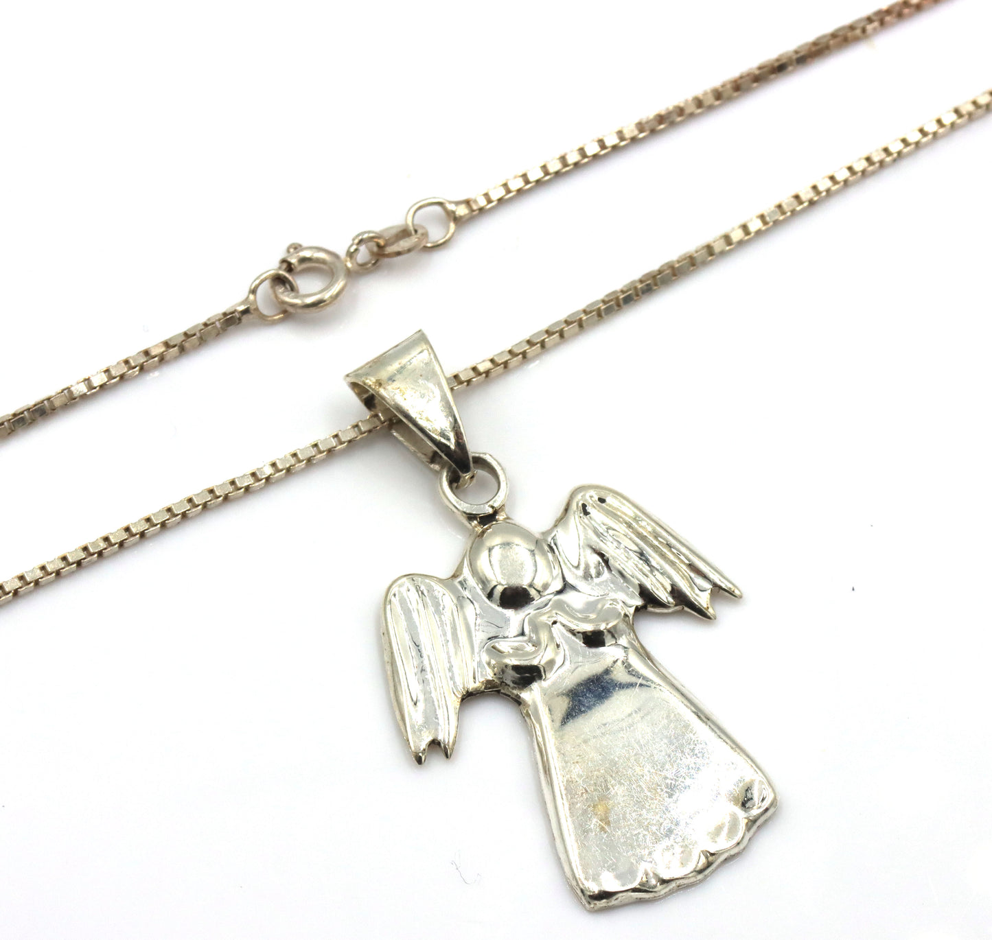 Vintage 925 sterling silver group lot of 4 pendants on chains