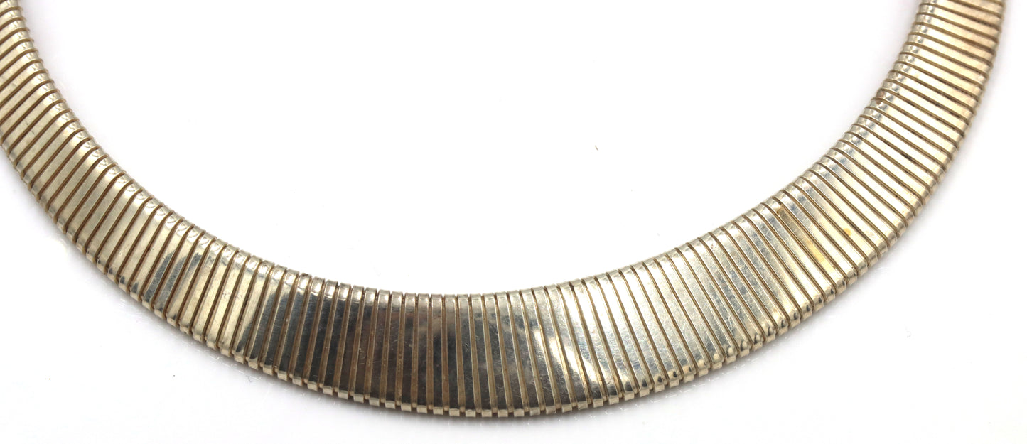 Group lot of 2 vintage 925 sterling silver necklaces