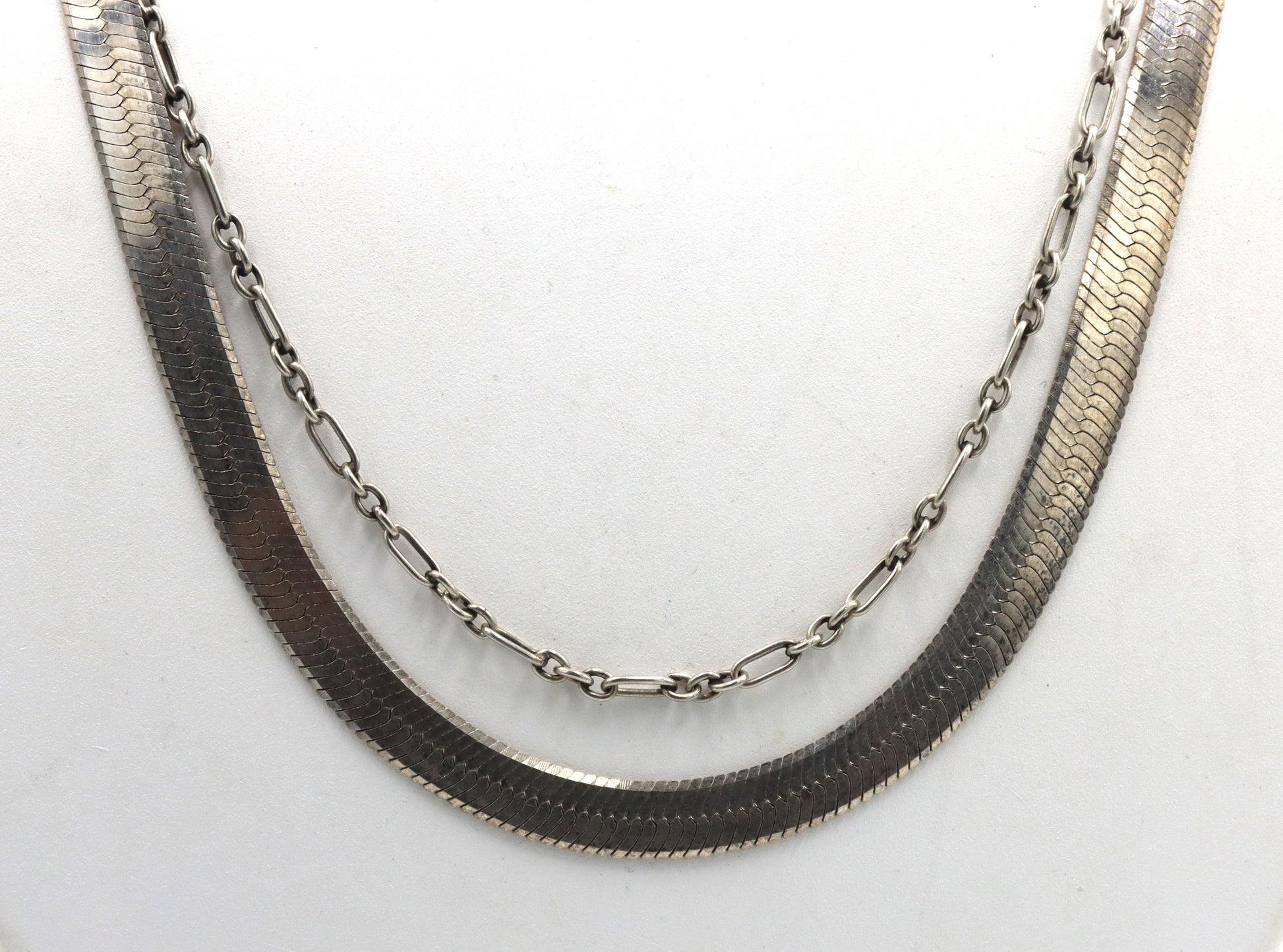 Vintage 925 sterling silver lot of 2 necklaces