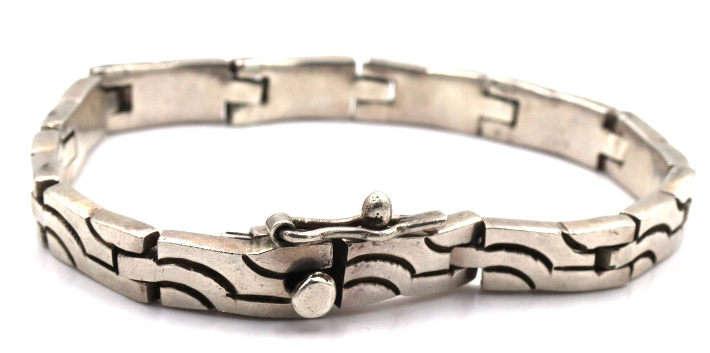Vintage 925 sterling silver Mexico bracelet