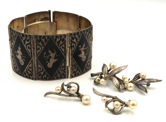 Lot of Vintage 925 sterling silver mixed jewelry